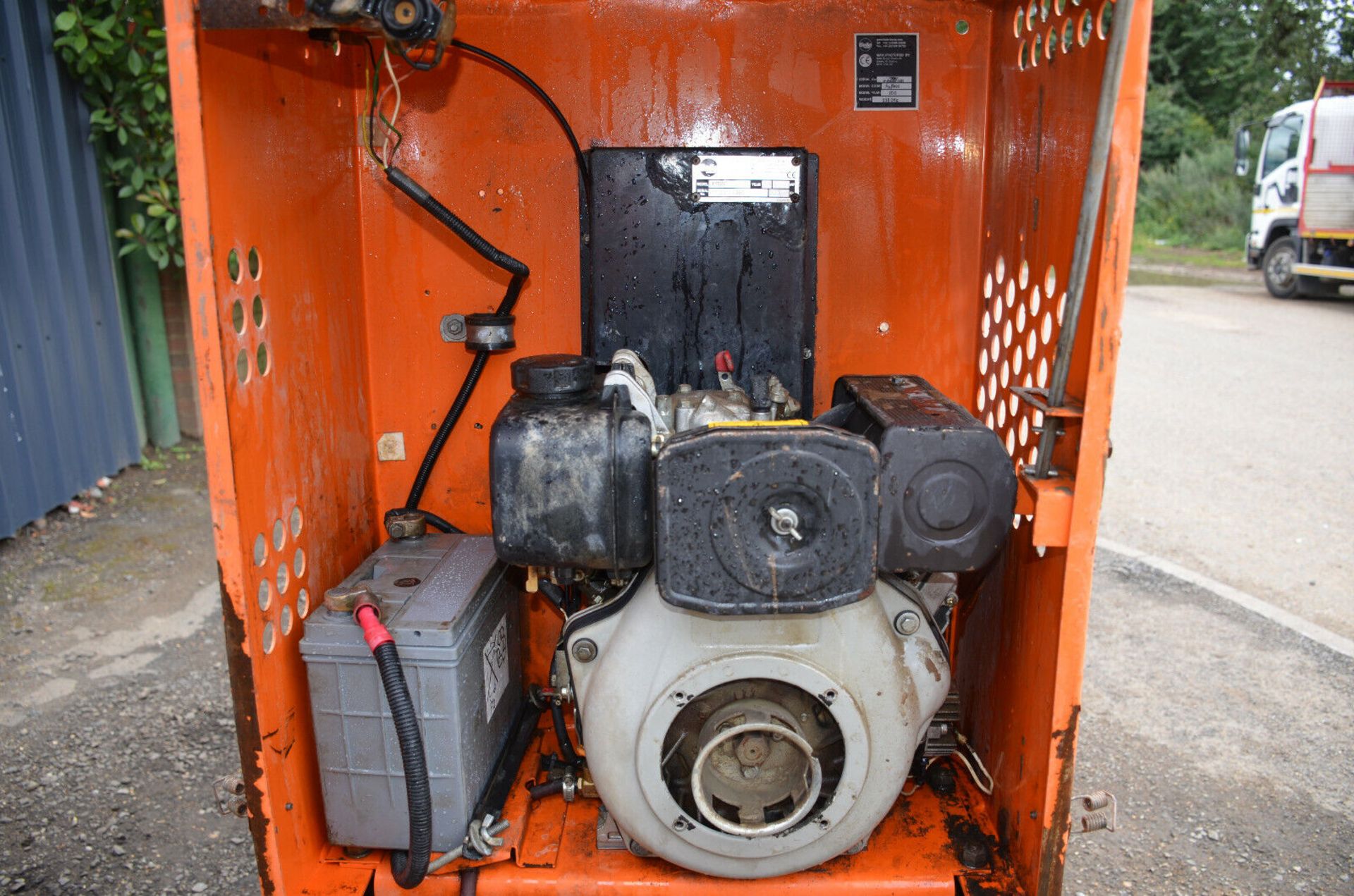 2013 ELECTRIC START, DIESEL ENGINE, 335KG - POWER AND PRECISION IN HARMONY - Bild 6 aus 9