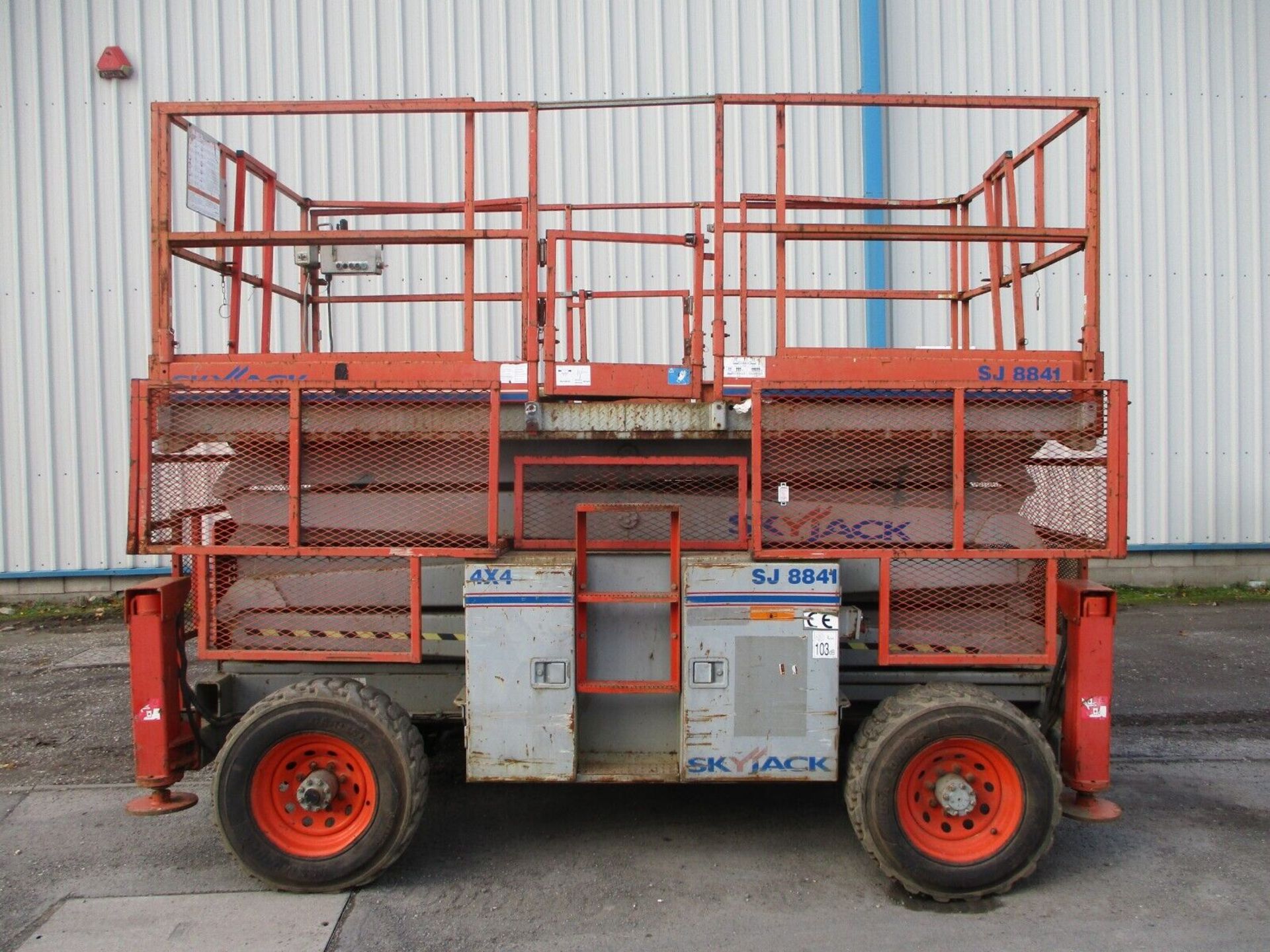 YEAR 2007 SKYJACK SJ8841 SCISSOR LIFT - Image 10 of 10