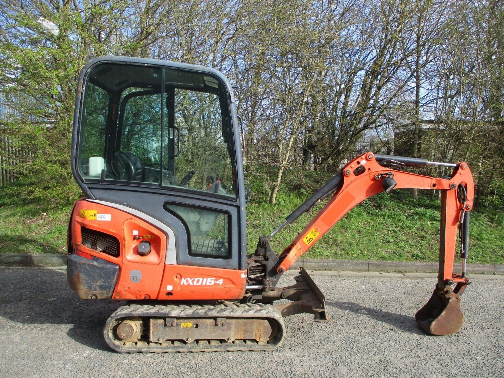 YEAR 2012 KUBOTA KX016-4 EXCAVATOR - Image 8 of 13