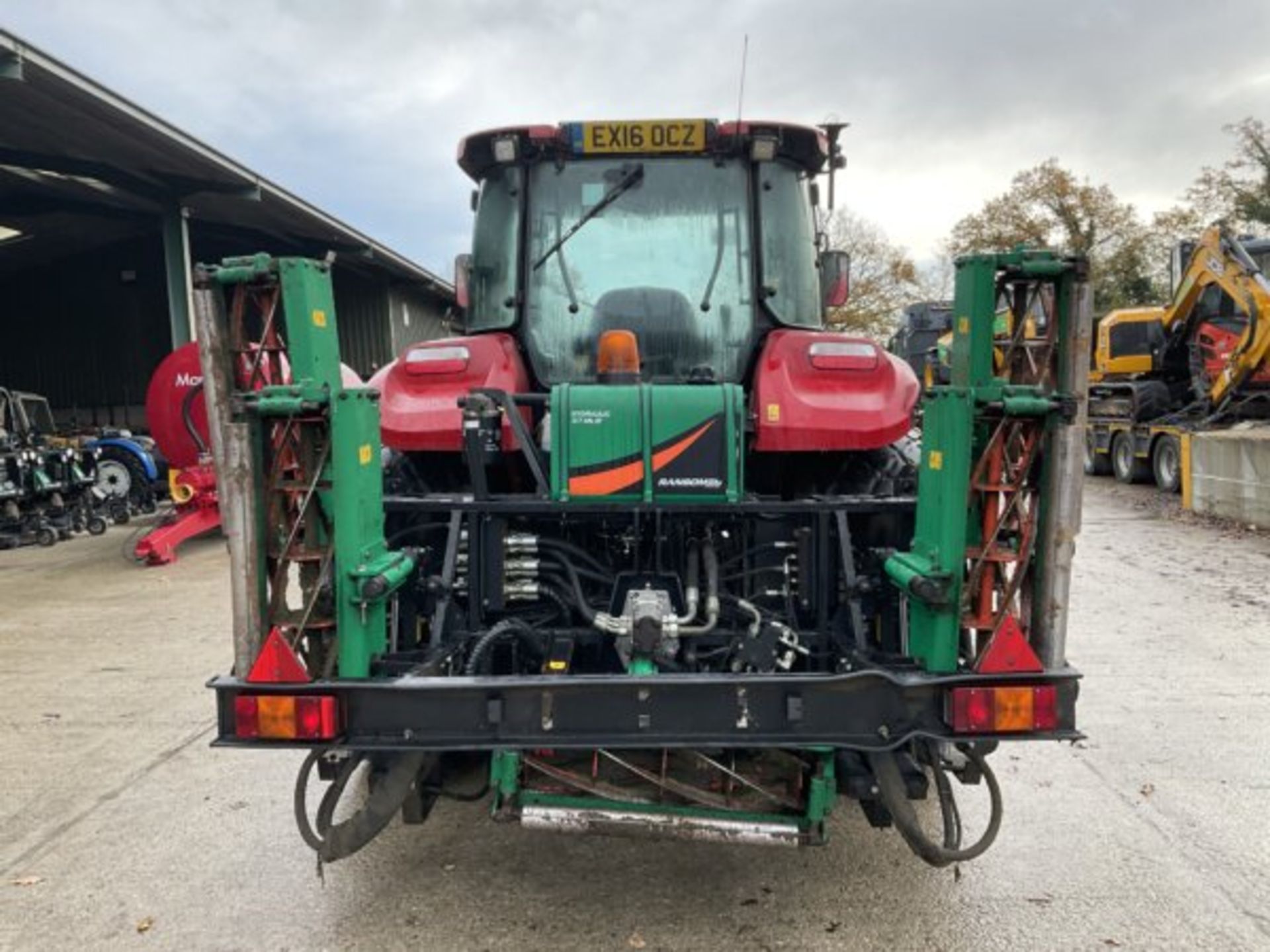 CASE IH 95U FARMALL WITH RANSOMES HYDRAULIC 5/7 MK IV GANG MOWER - Image 6 of 11