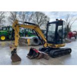 YEAR 2019 CAT 302.7D CR