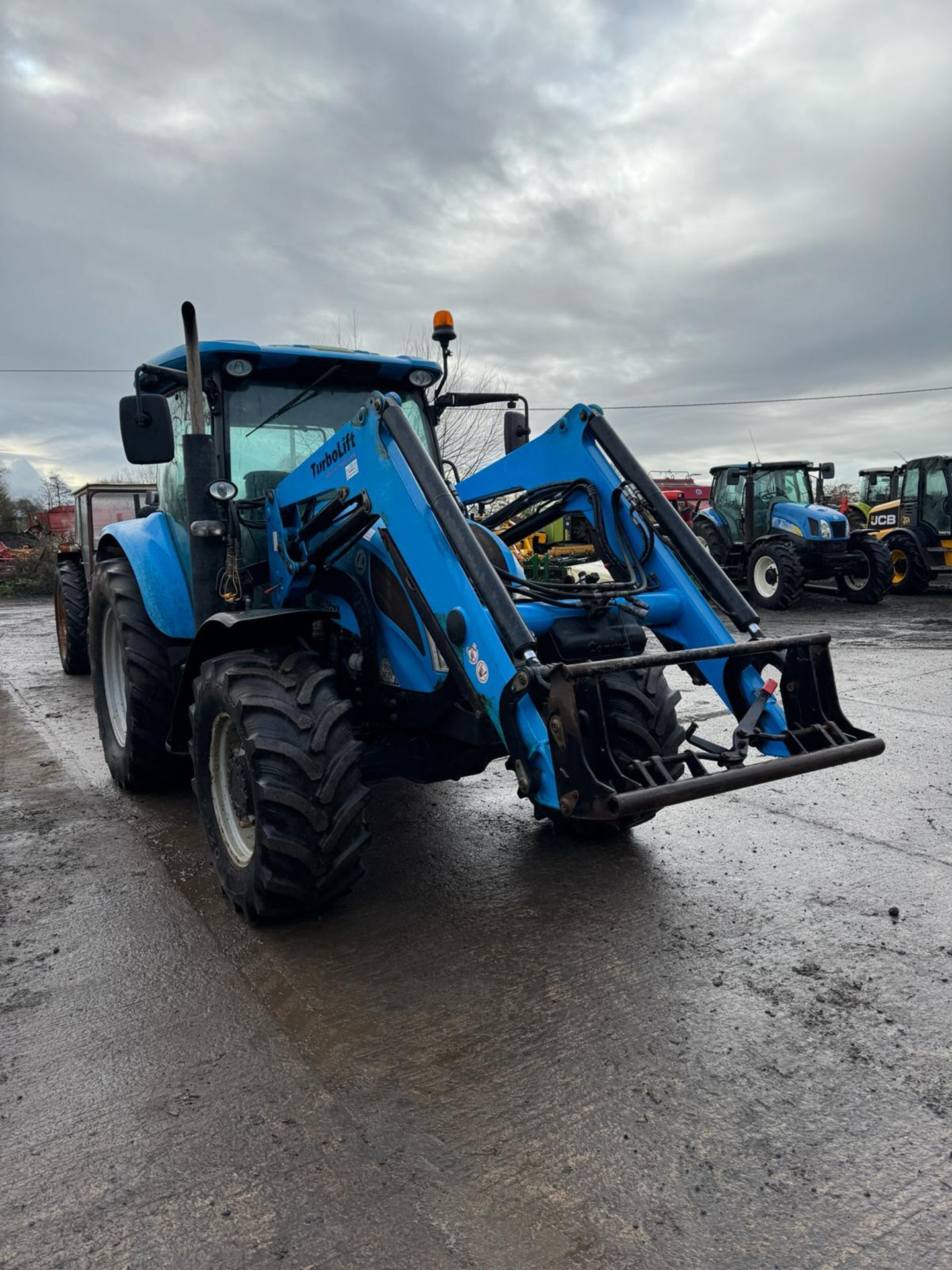 LANDINI 120 C/W LOADER