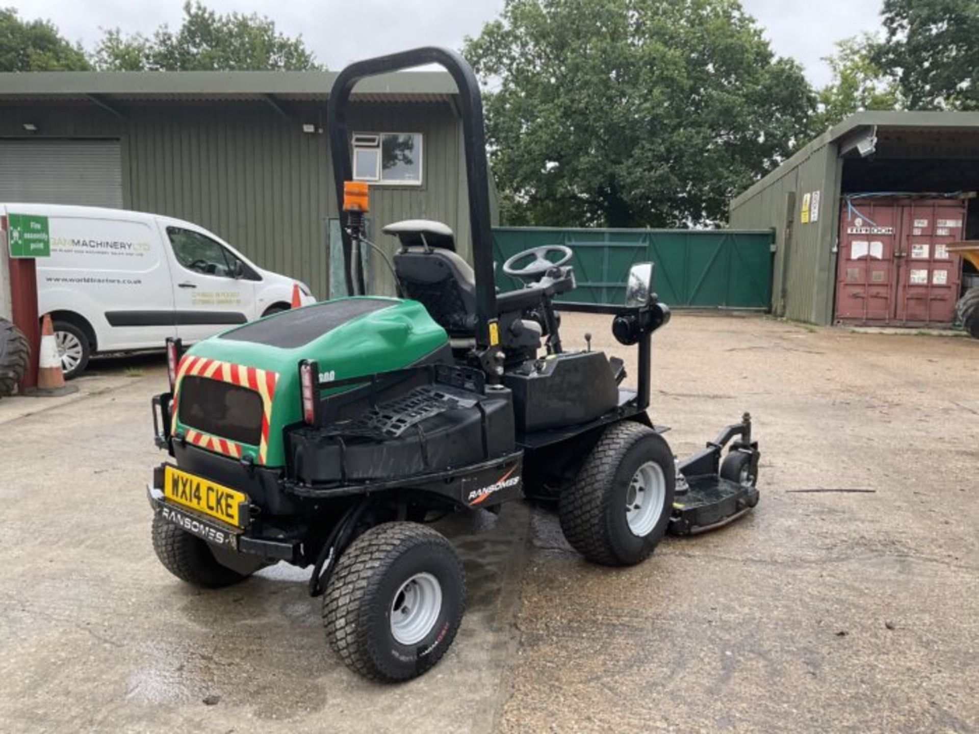 RANSOMES HR300 3358 HOURS.