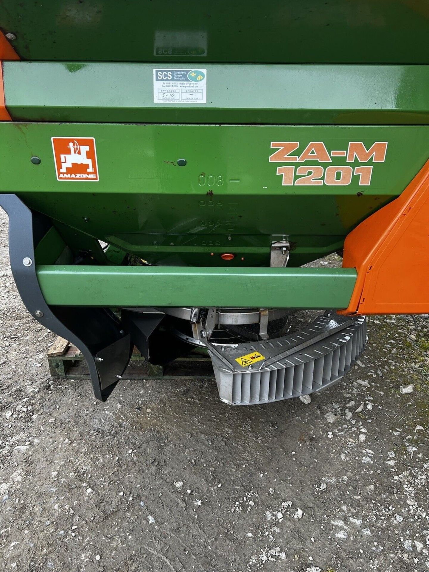 AMAZONE ZA-M 1201 FERTILISER SPREADER - Image 4 of 9