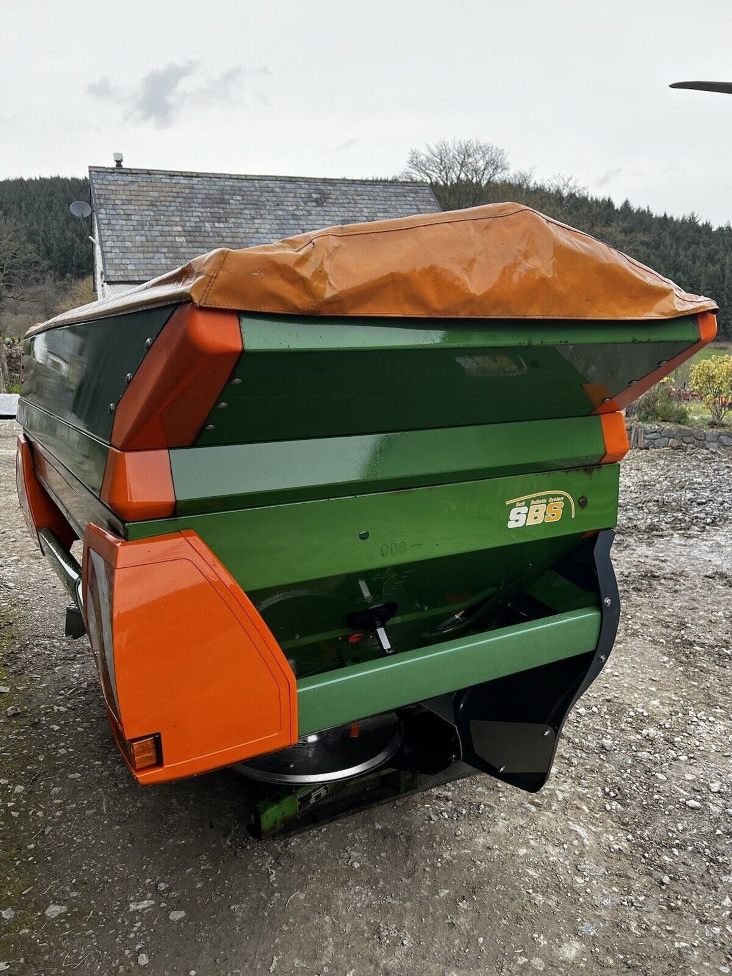 AMAZONE ZA-M 1201 FERTILISER SPREADER - Image 7 of 9