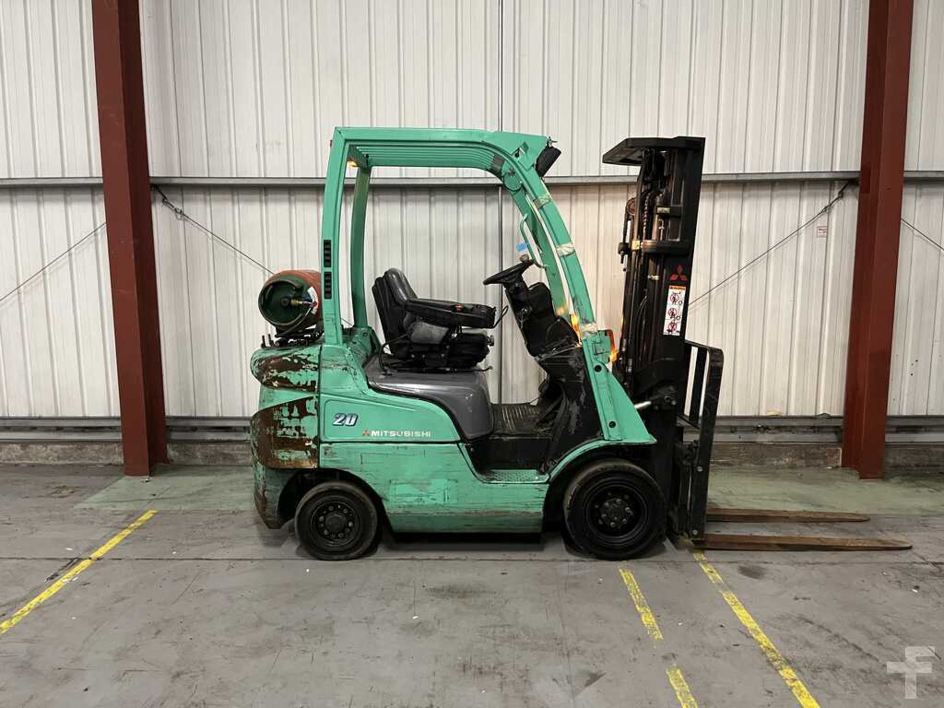 LPG FORKLIFTS MITSUBISHI FG20CN