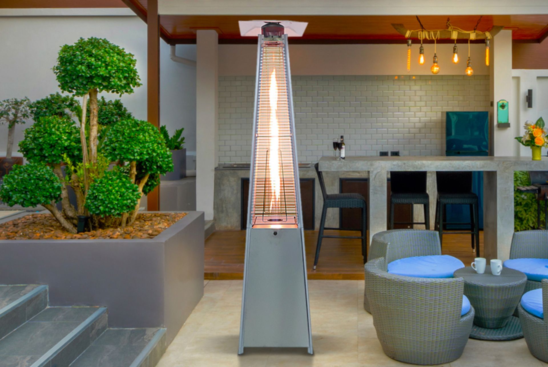 FREE DELIVERY - OUTDOOR PYRAMID GAS PATIO HEATER