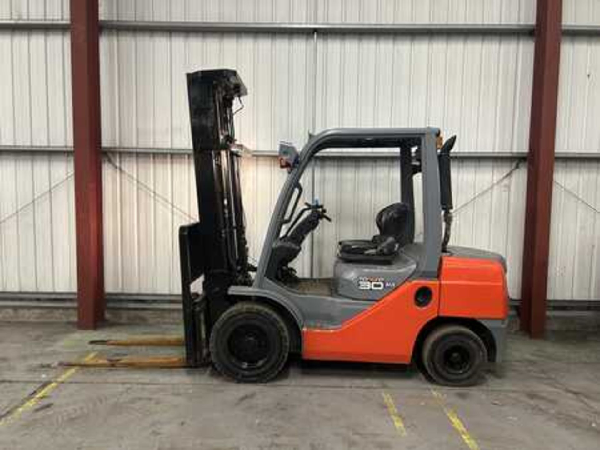 DIESEL FORKLIFTS TOYOTA 02-8FDF30