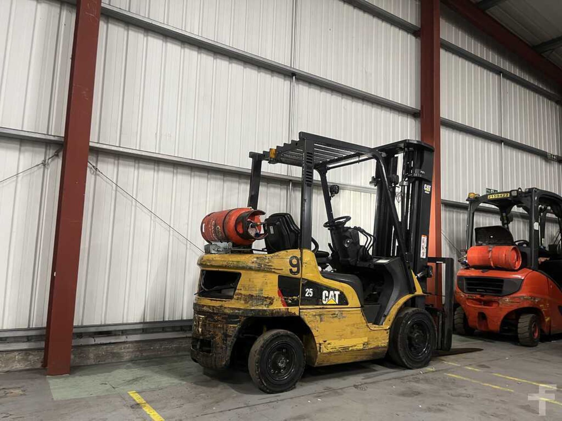 2015 LPG FORKLIFTS CAT LIFT TRUCKS GP25NT - Image 6 of 6