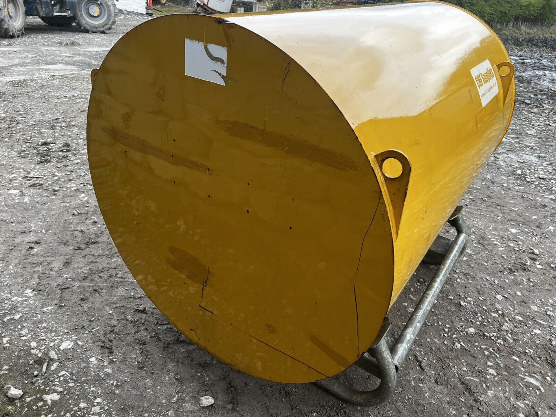 DIESEL TANK STORAGE 1000 LTR - Image 4 of 9