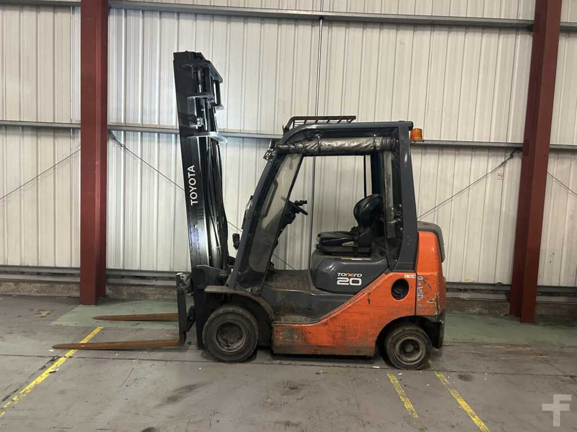 DIESEL FORKLIFTS TOYOTA 02-8FDKF20