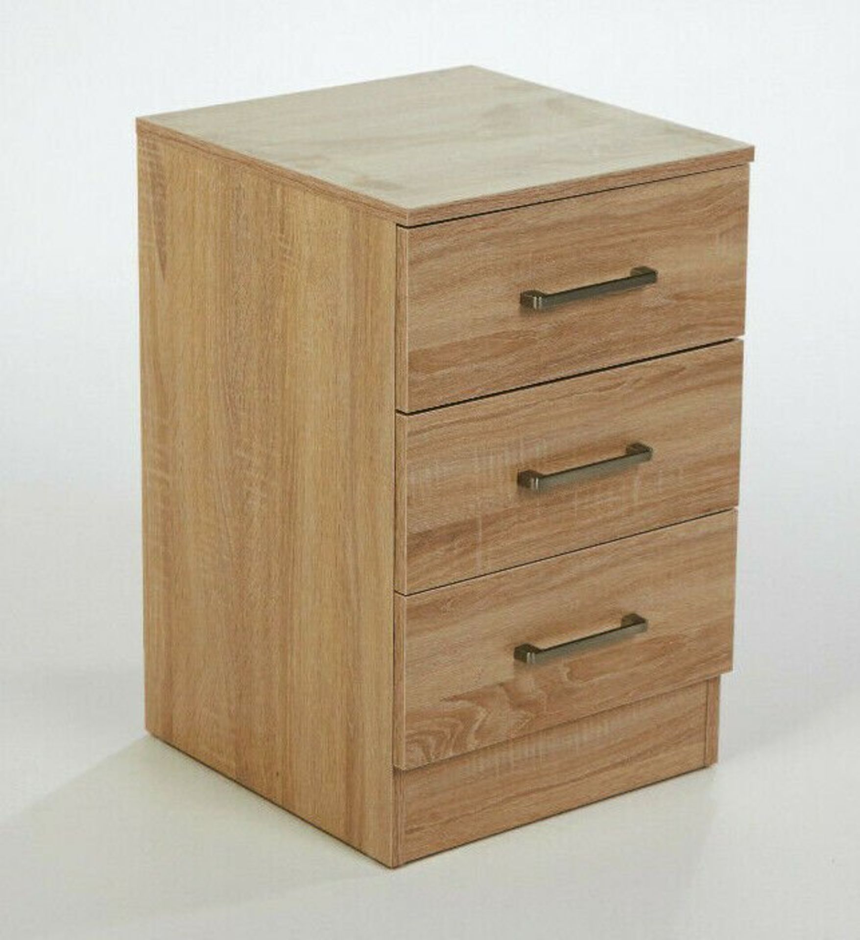 PAIR OF SONOMA OAK 3 DRAWER BEDSIDE CABINETS - STUNNING MODERN DESIGN - Image 3 of 6