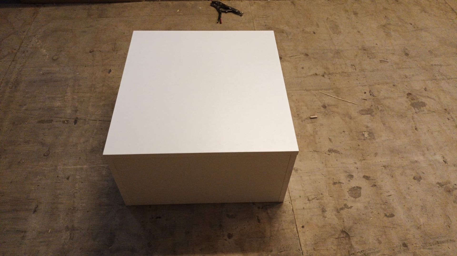 12 X RECARO WHITE WOODEN DISPLAY BOX 60CM W X 60CM D X 30CM H - Bild 3 aus 6