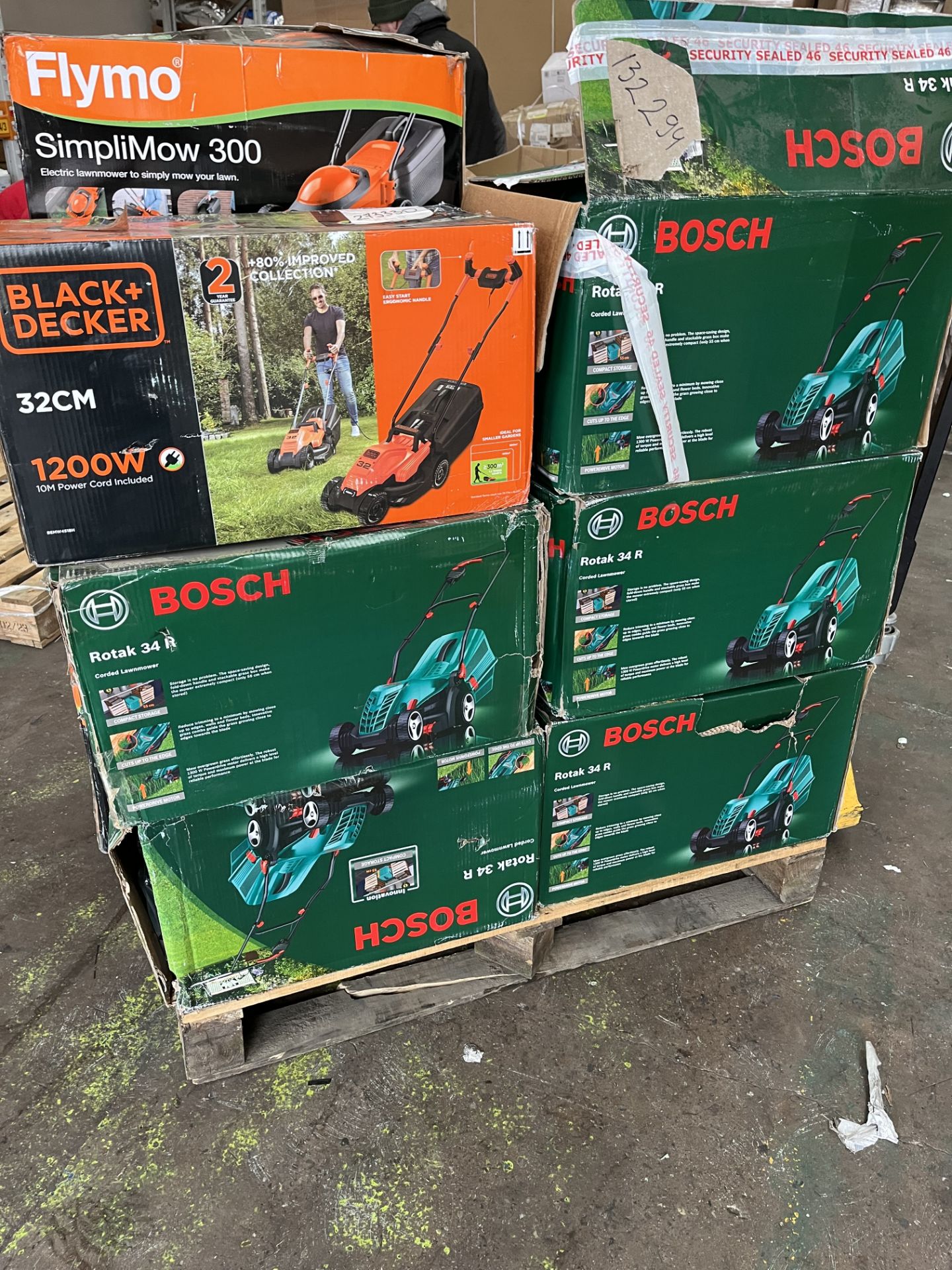 PALLET OF LAWNMOWERS UNTESTED