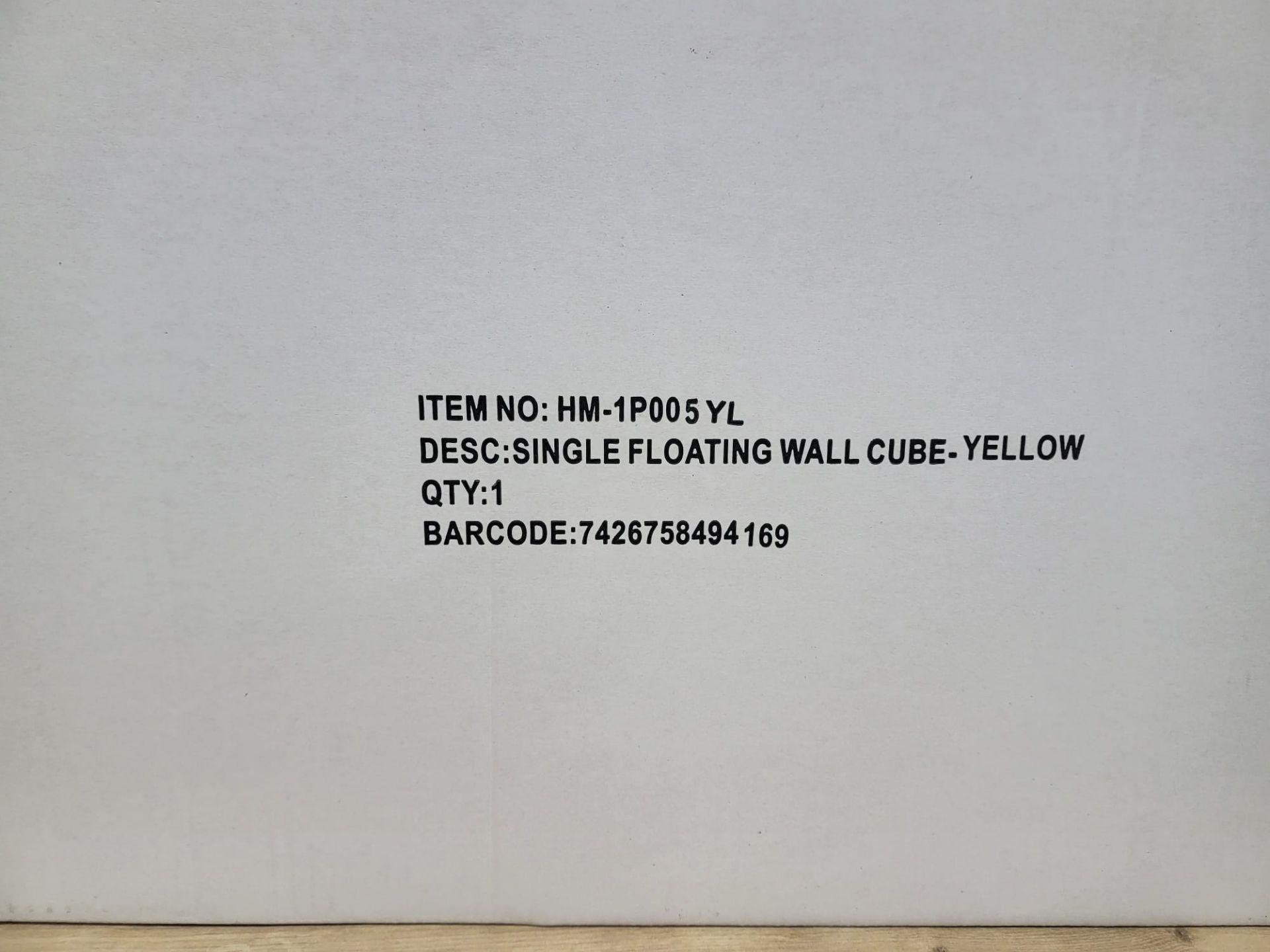 48 X FLOATING CUBE SHELF WALL MOUNTED STORAGE SHELVING YELLOW HIGH GLOSS RRP £671.52 - Bild 3 aus 3