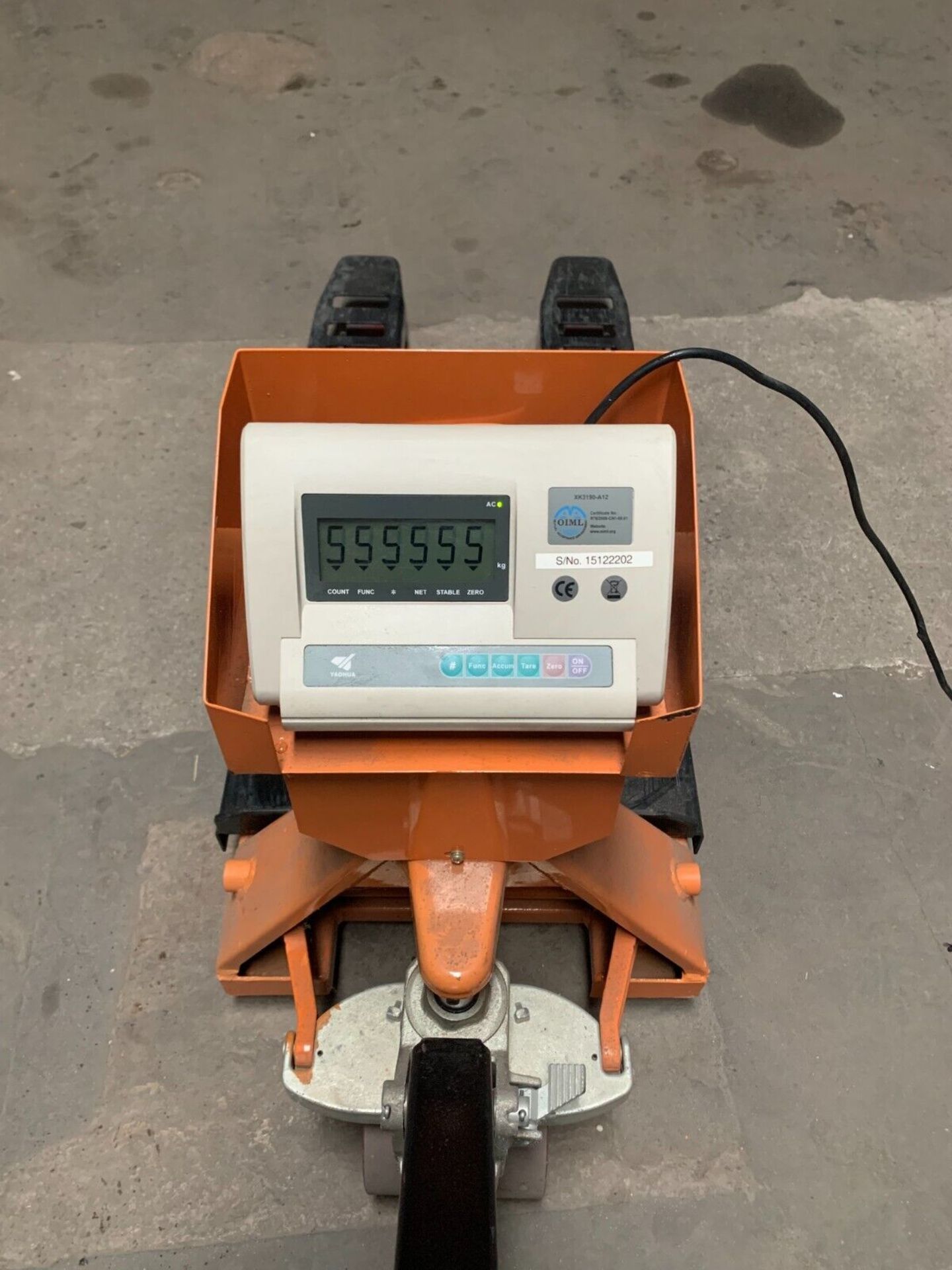 INDUSTRIAL WEIGHING PALLET TRUCK SCALE YOAHUA - Image 2 of 4
