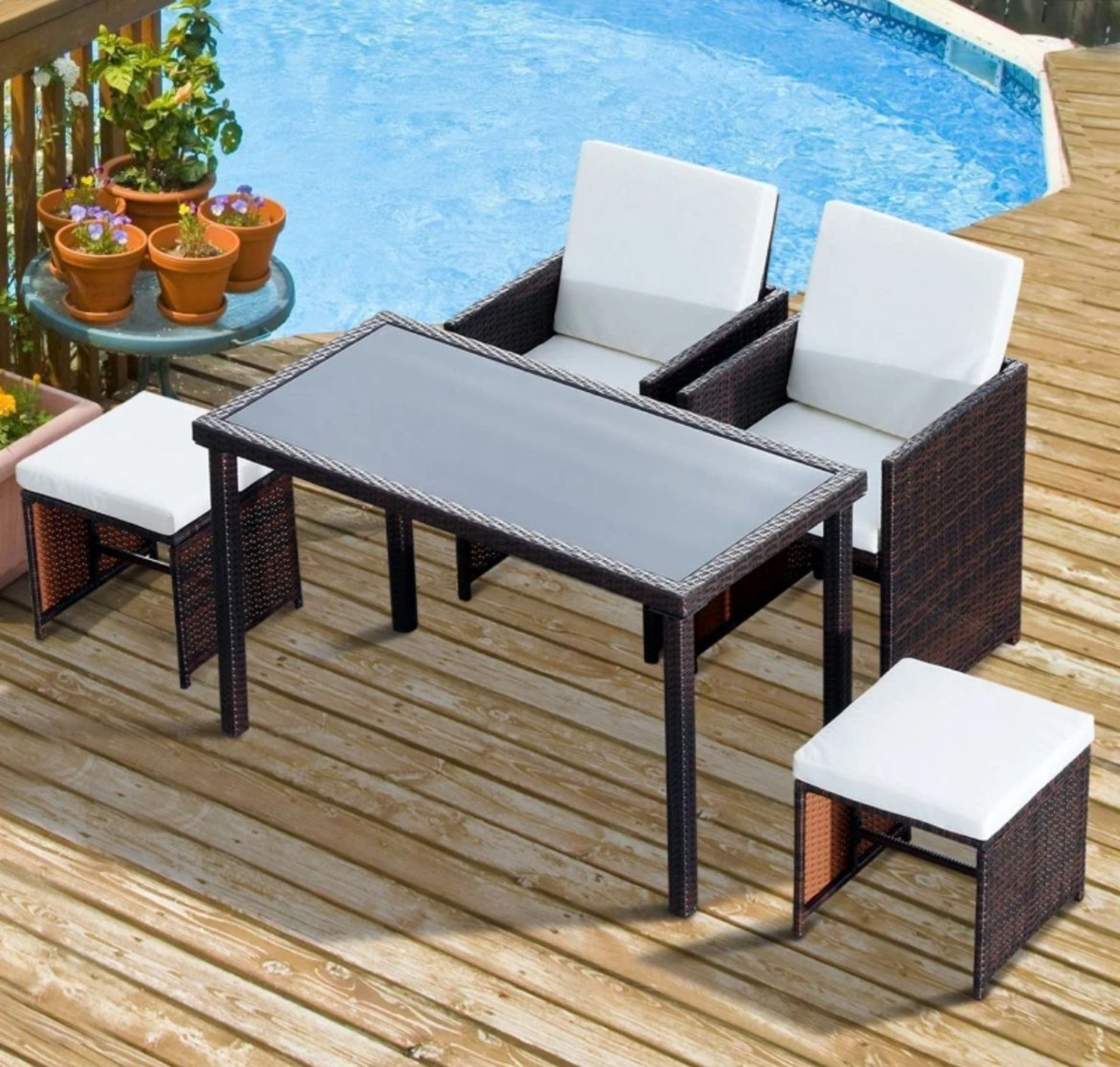 1 X BRAND NEW 5 PIECE RATTAN SET