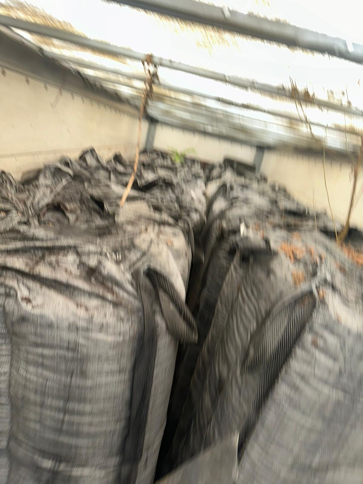 CARBON BLACK RAW MATERIAL BULK BAGS APPROX 14 TONNES - Image 2 of 8