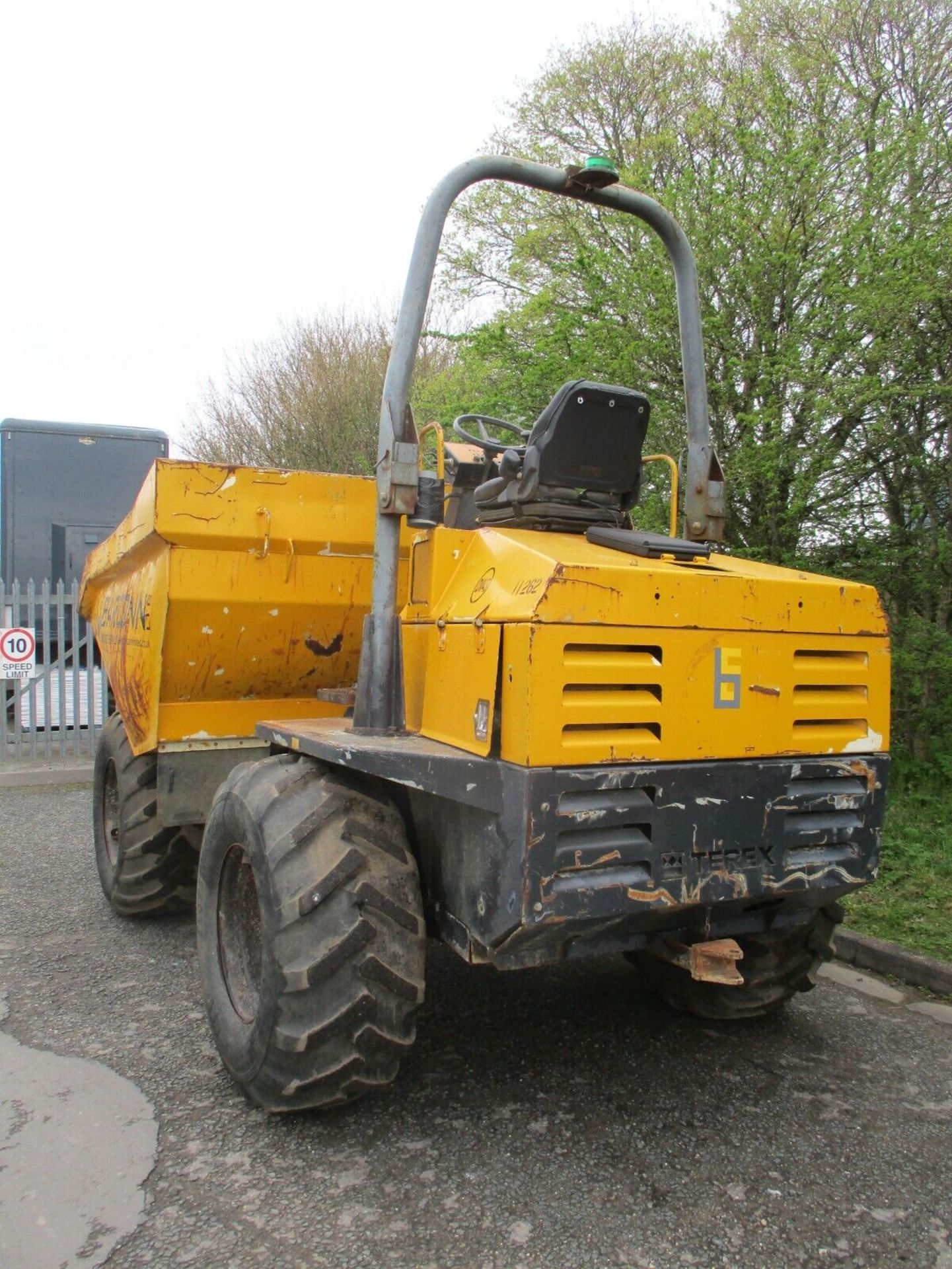 TEREX 9 TON DUMPER CARRIES 9 TON - Image 8 of 13