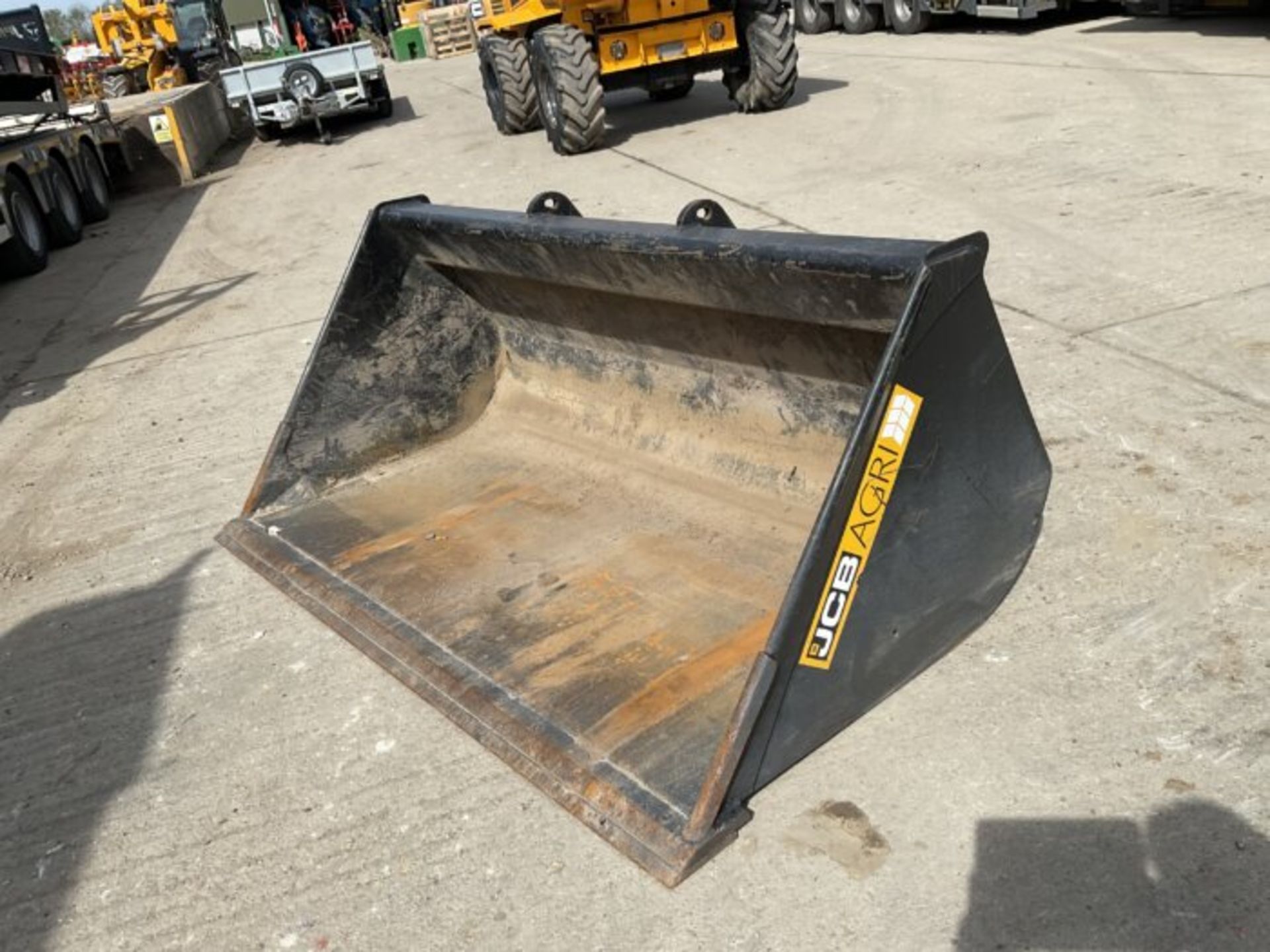 JCB AGRI COMPACT TOOL CARRIER - Image 2 of 8