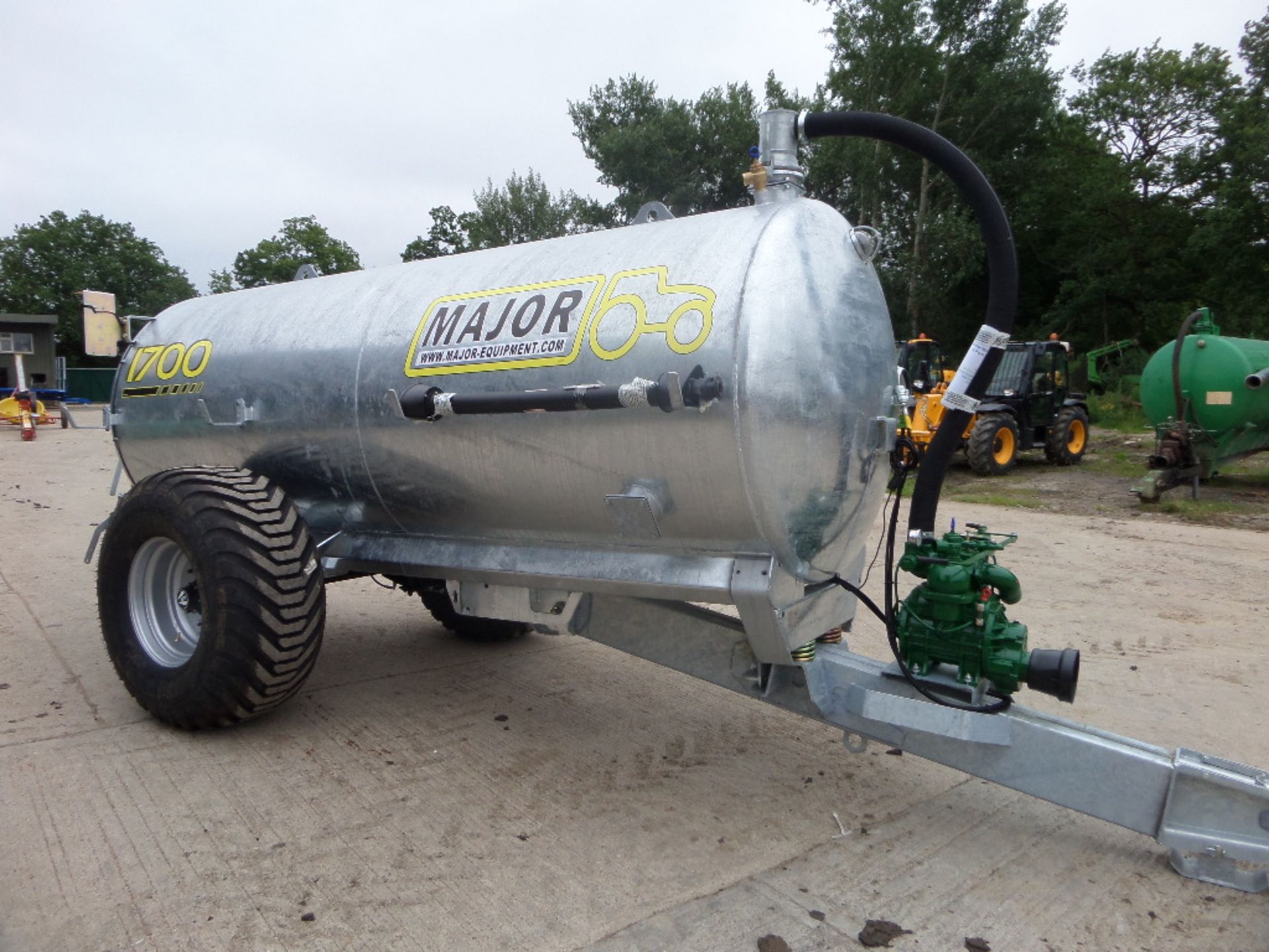 MAJOR 1700 GALLON SLURRY TANKER - Image 2 of 6