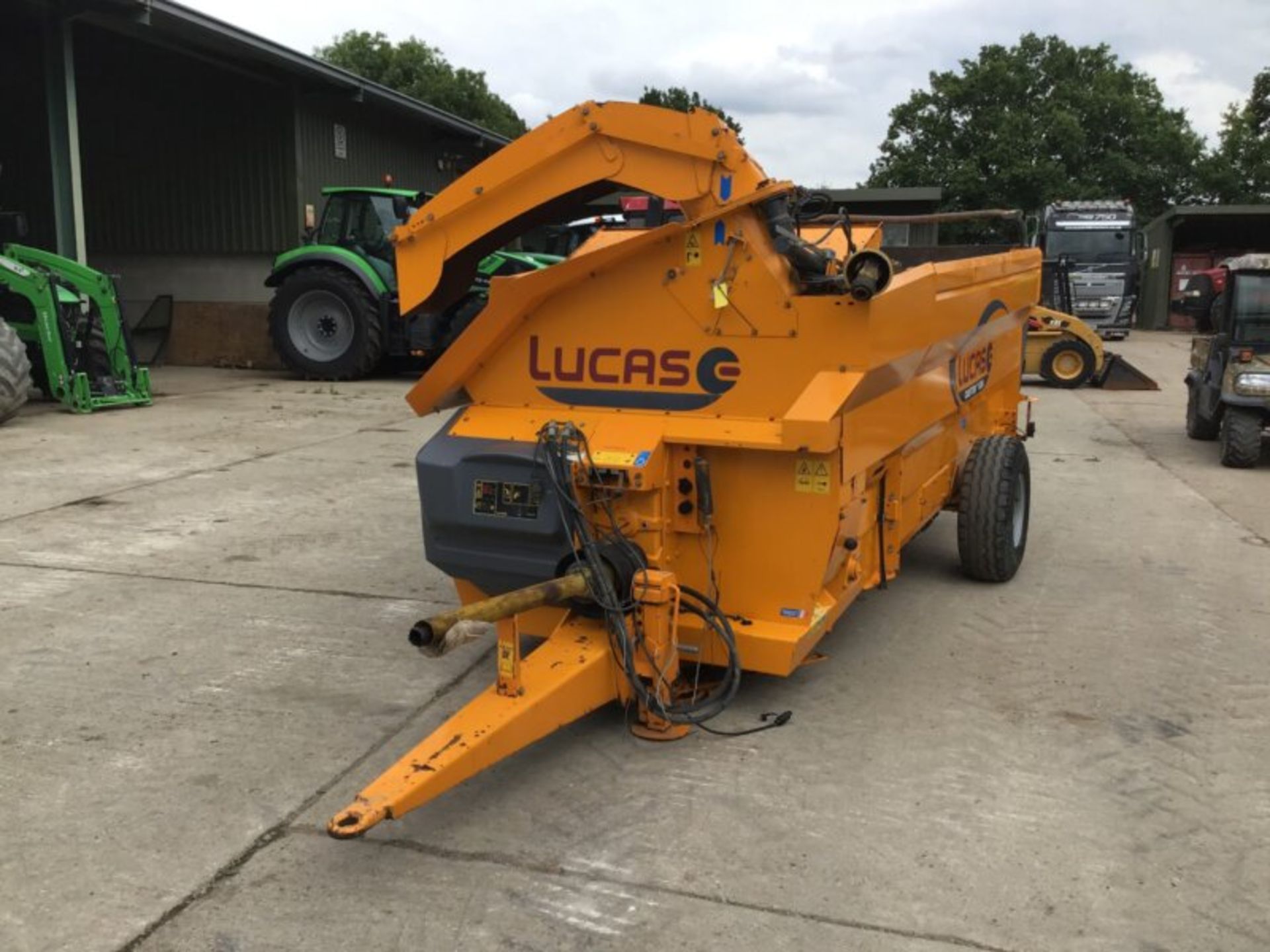 2011 LUCAS CASTOR +60R STRAW CHOPPER - Bild 3 aus 4