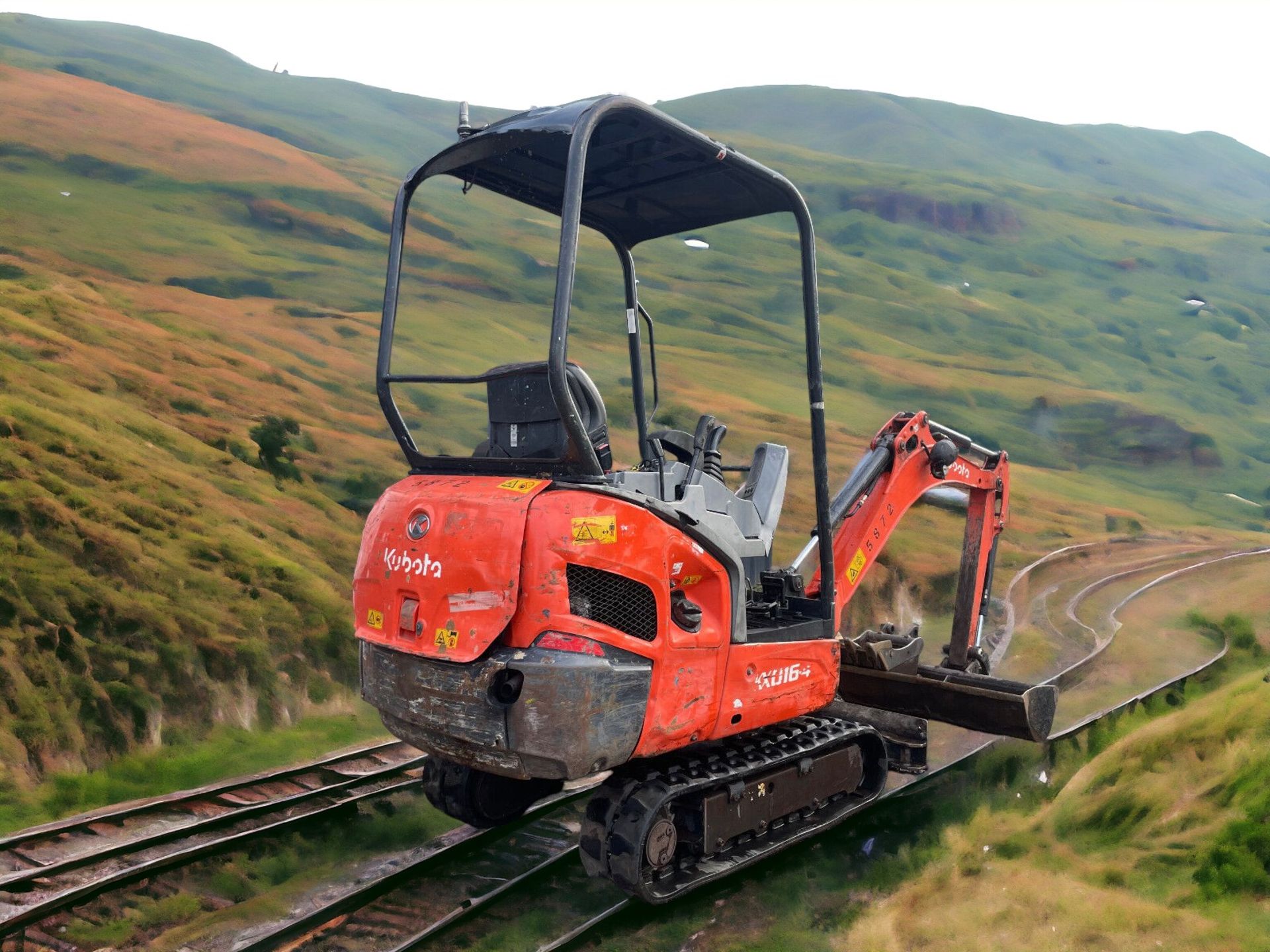 EFFICIENCY WITH THE KUBOTA KX016-4 MINI EXCAVATOR! - Image 5 of 10