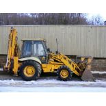 RELIABLE WORKHORSE: JCB 3CX SITEMASTER BACKHOE LOADER