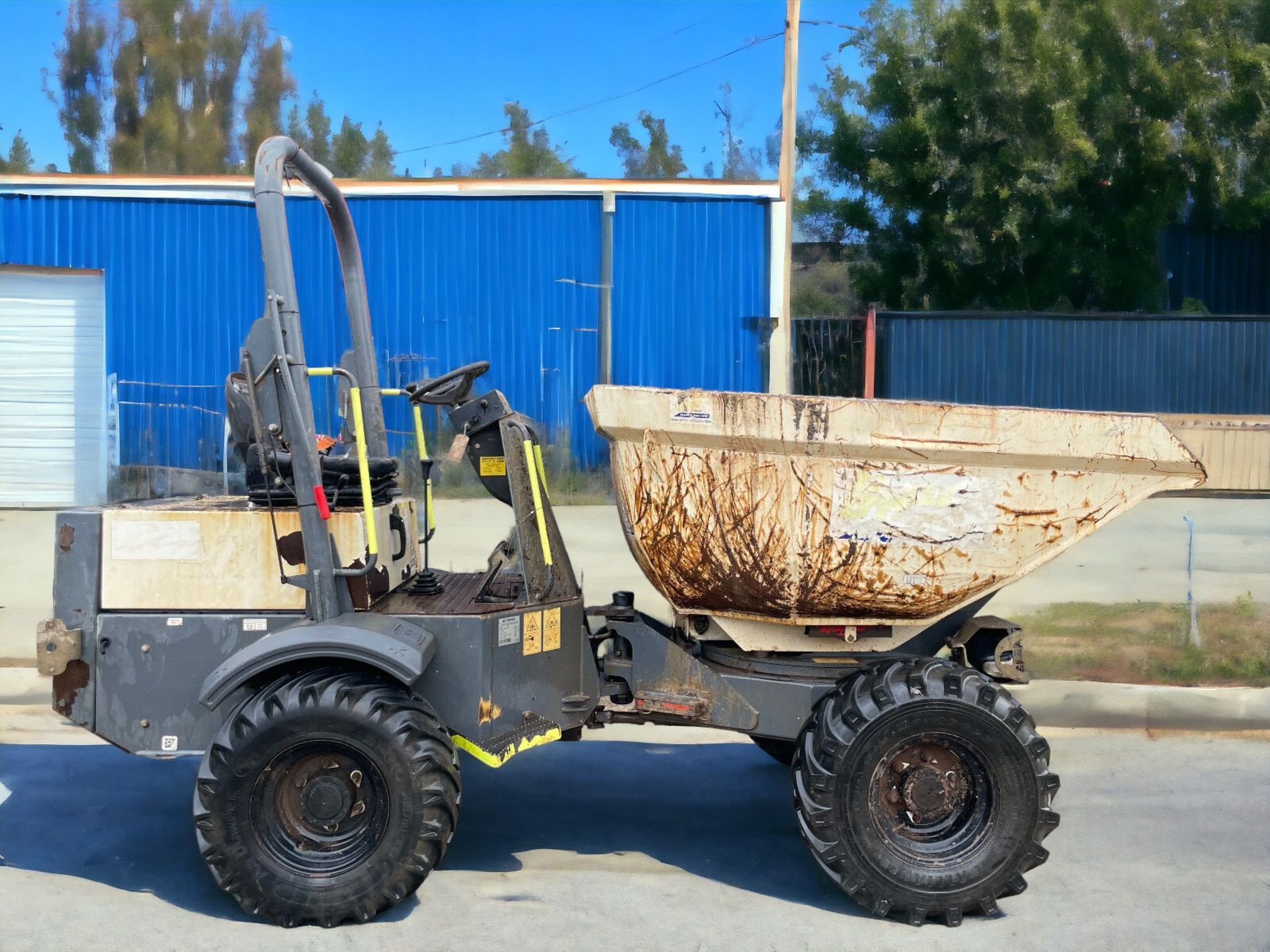 2014 TEREX TA3S 3 TON SWIVEL DUMPER - LOW HOURS, MAXIMUM CAPABILITY