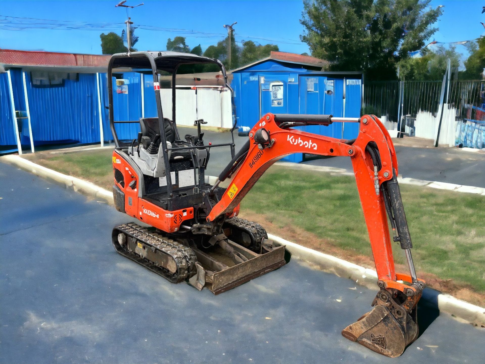 EFFICIENCY REDEFINED: 2015 KUBOTA KX016-4 MINI EXCAVATOR