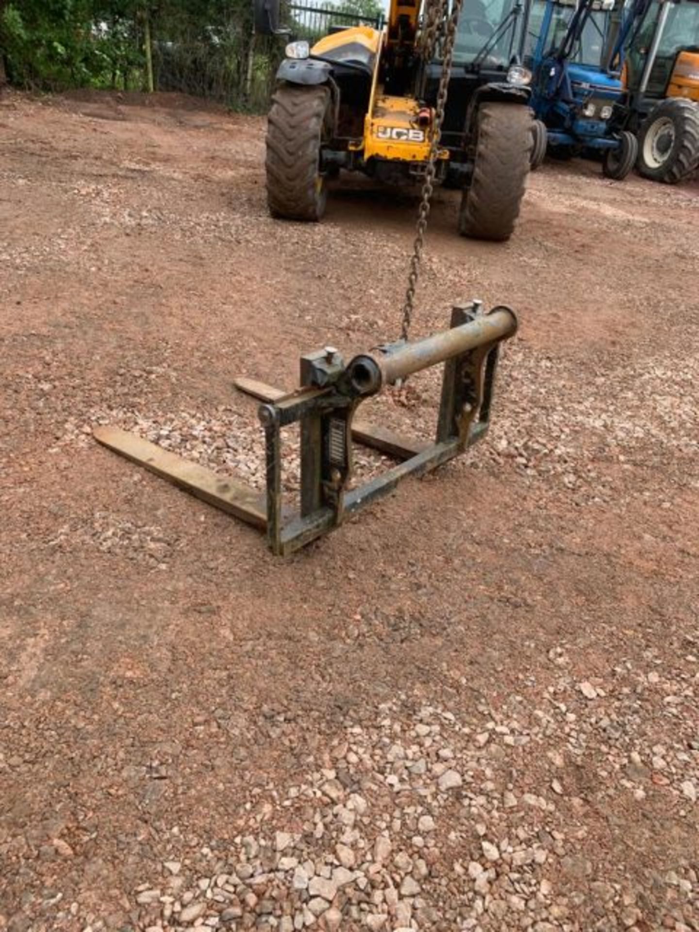 MANITOU PALLET FORKS - Image 4 of 4