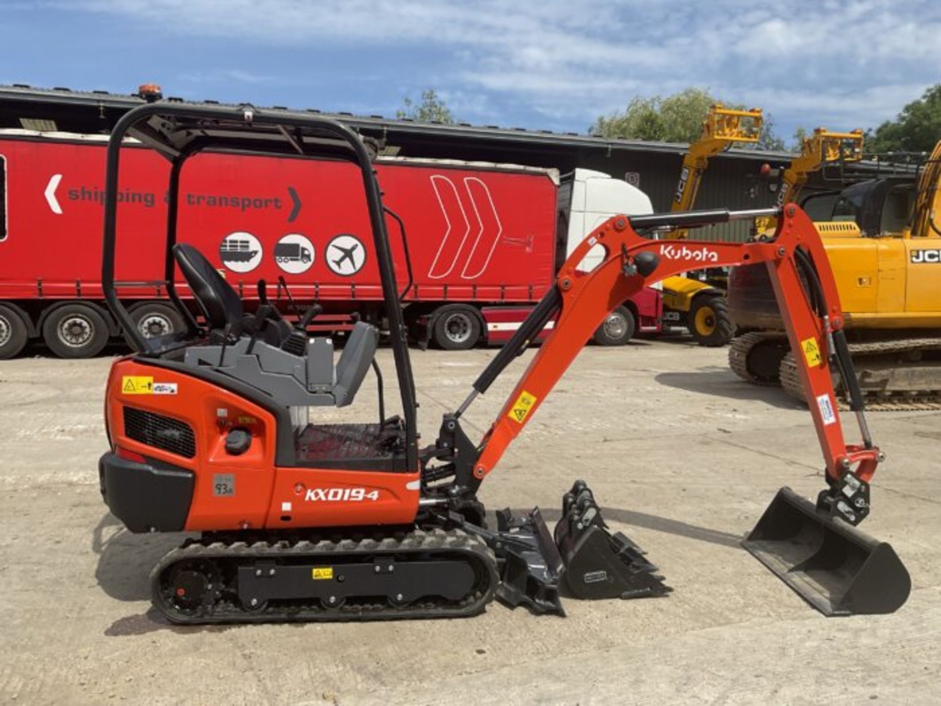 2023 KUBOTA KX019-4 - Image 6 of 8