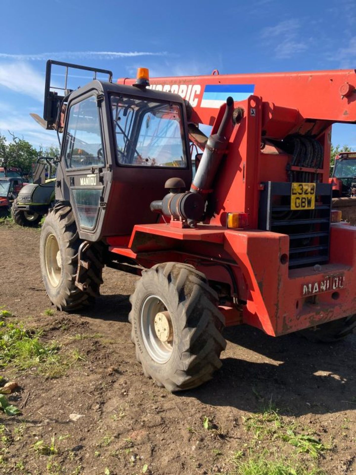 MANITOU TELEHANDLER