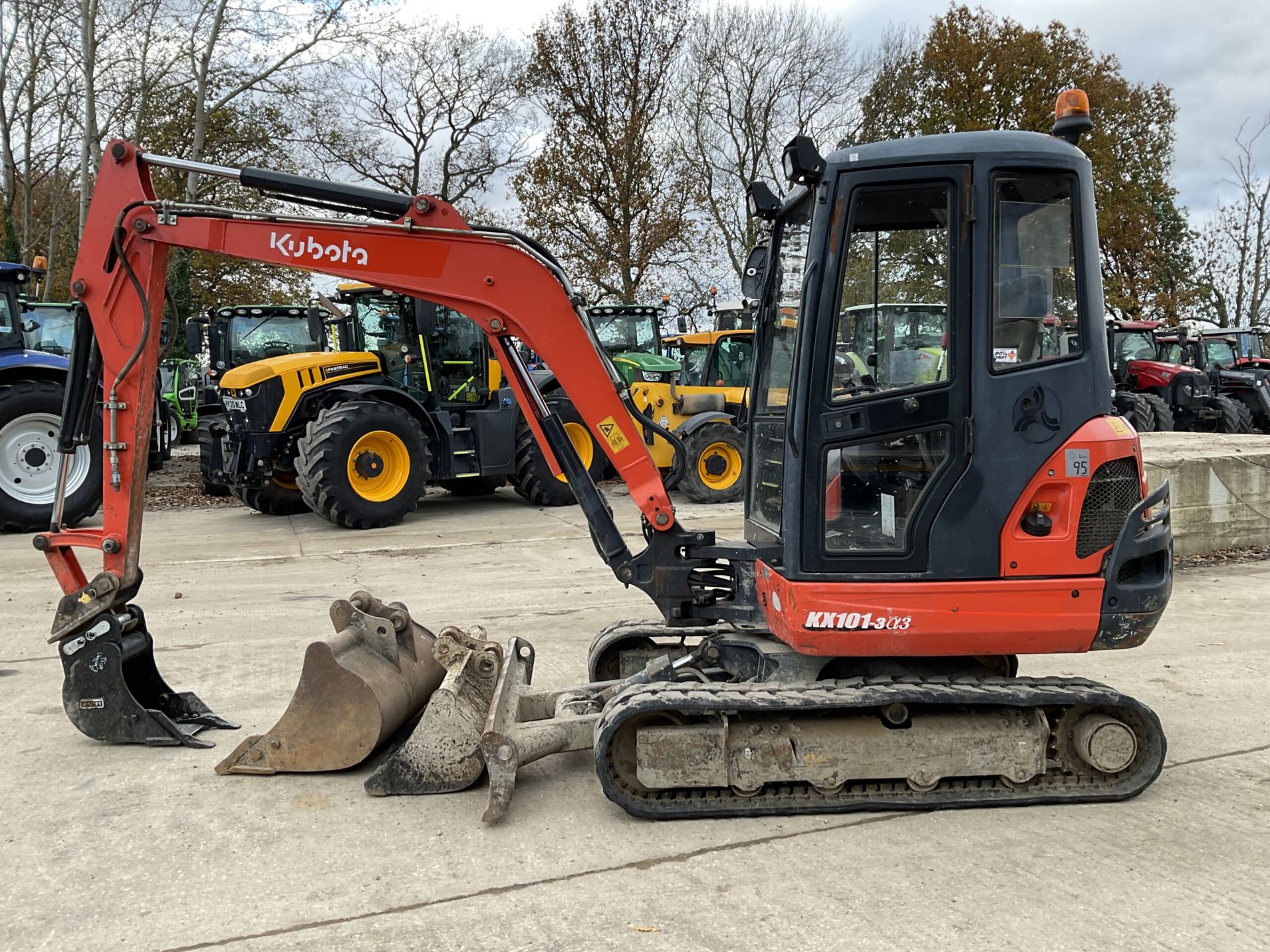 KUBOTA KX101-3A3. RUBBER TRACKS