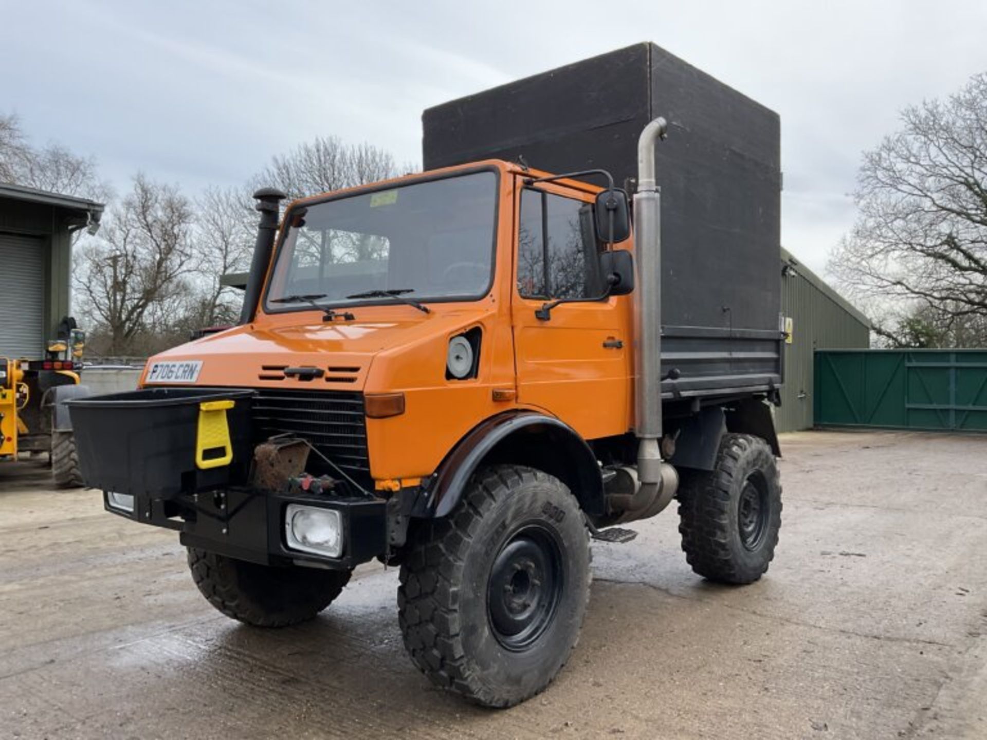 MERCEDES BENZ UNIMOG 427/10 - Image 2 of 16