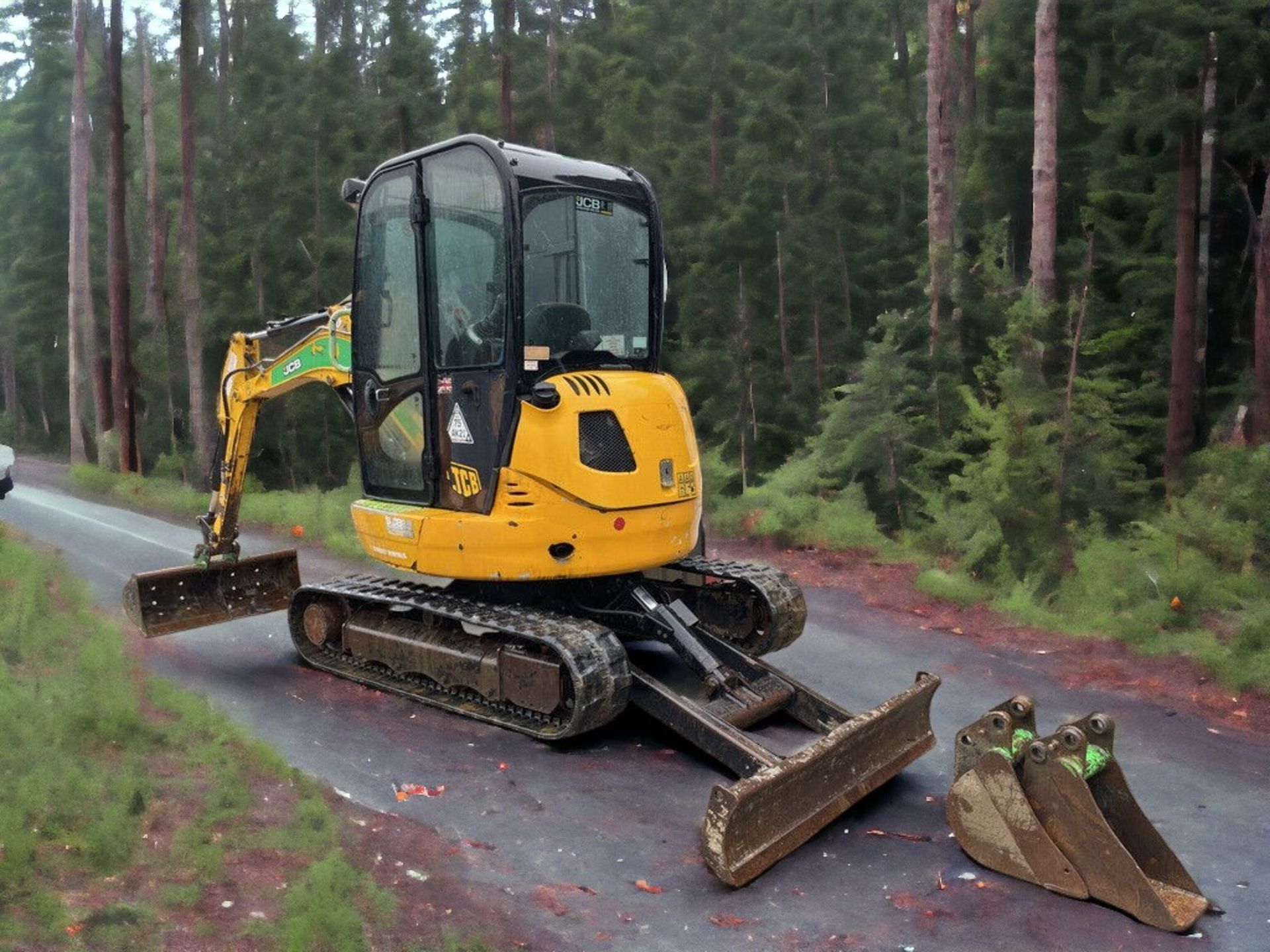 AUCTION LISTING: JCB 8030 ZTS MINI EXCAVATOR - Image 3 of 10