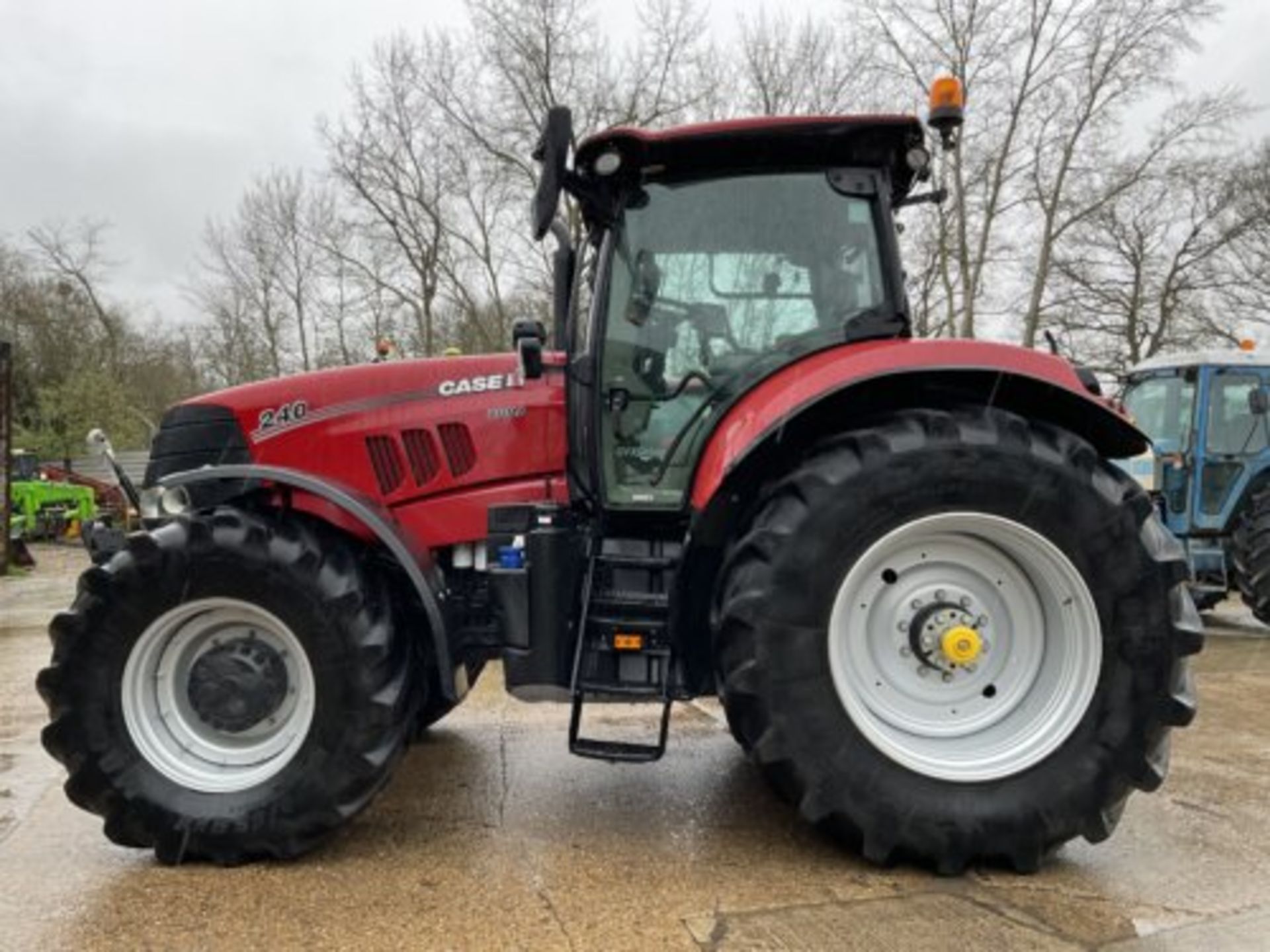 CASE IH 240 PUMA - Bild 3 aus 10