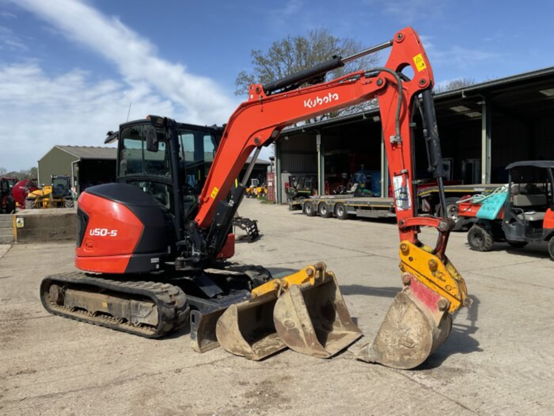 KUBOTA U50-5 EXCAVATOR WITH RUBBER TRACKS