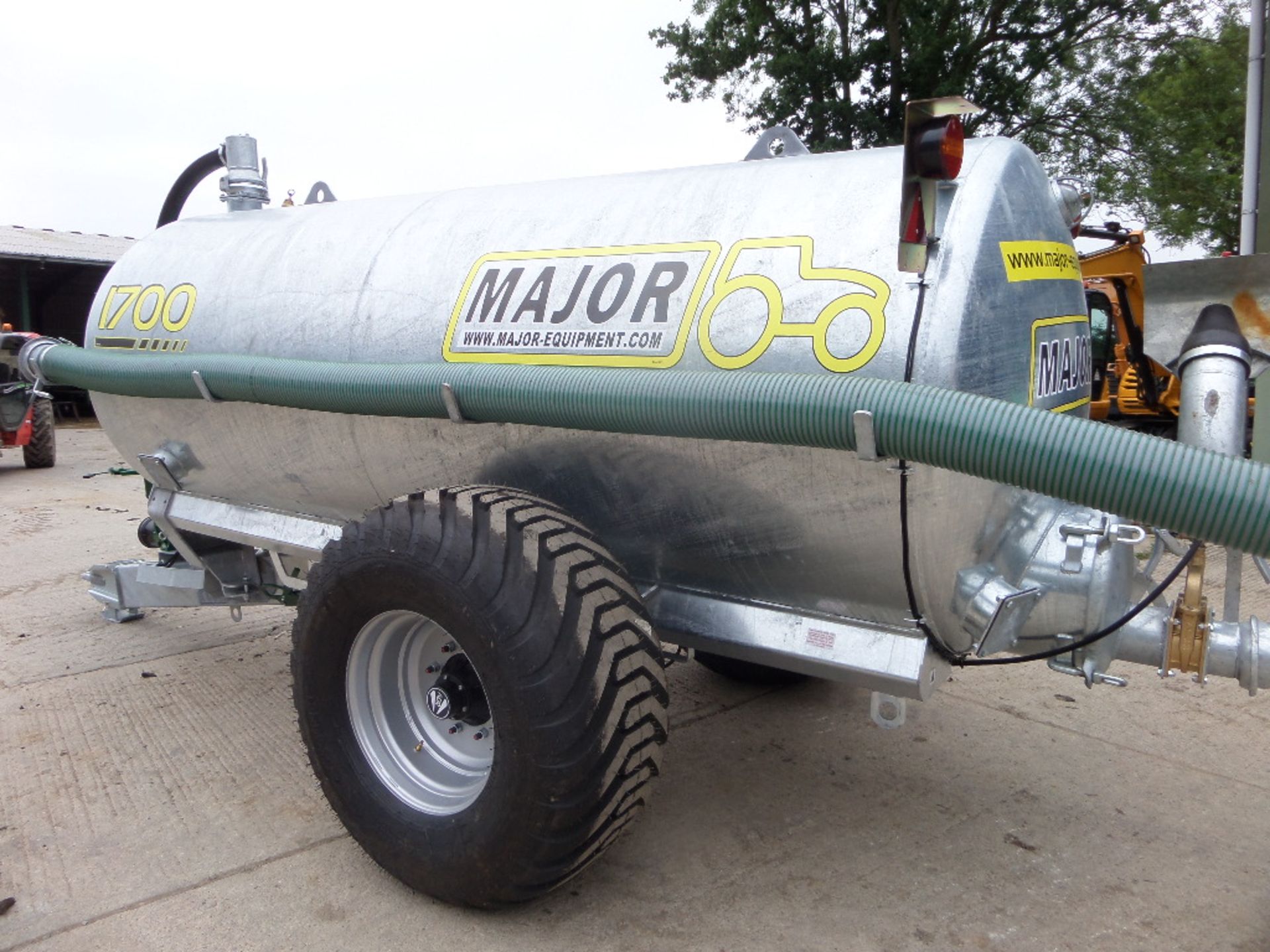 MAJOR 1700 GALLON SLURRY TANKER - Image 5 of 6