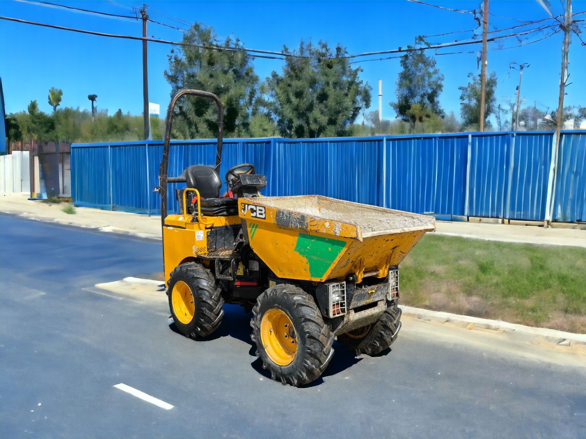 2015 JCB 1THT 1 TON HIGH TIP DUMPER - Image 5 of 8