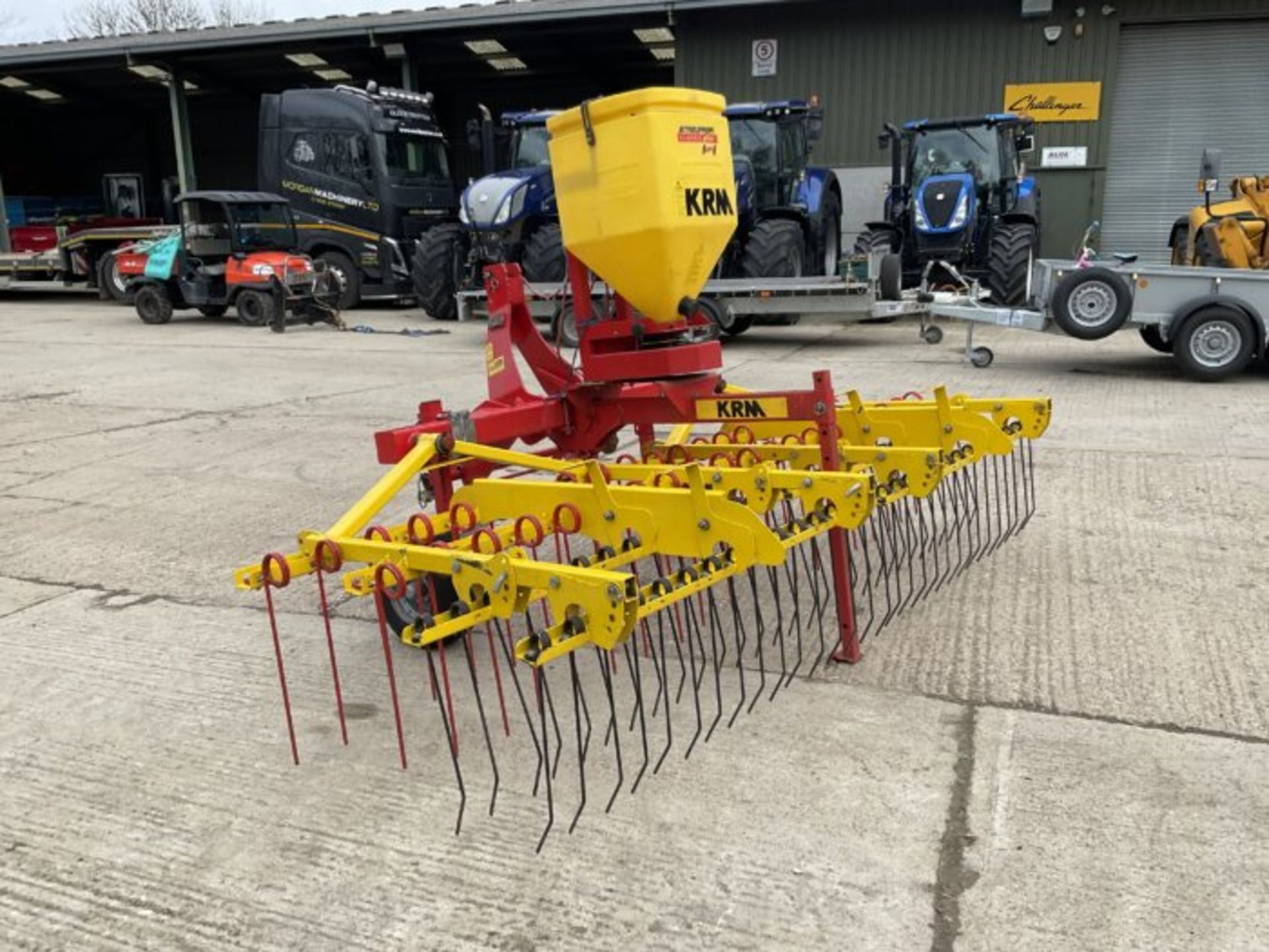 2010 MODEL KRM STR CLASSIC GRASS HARROW WITH SEEDER - Bild 2 aus 8