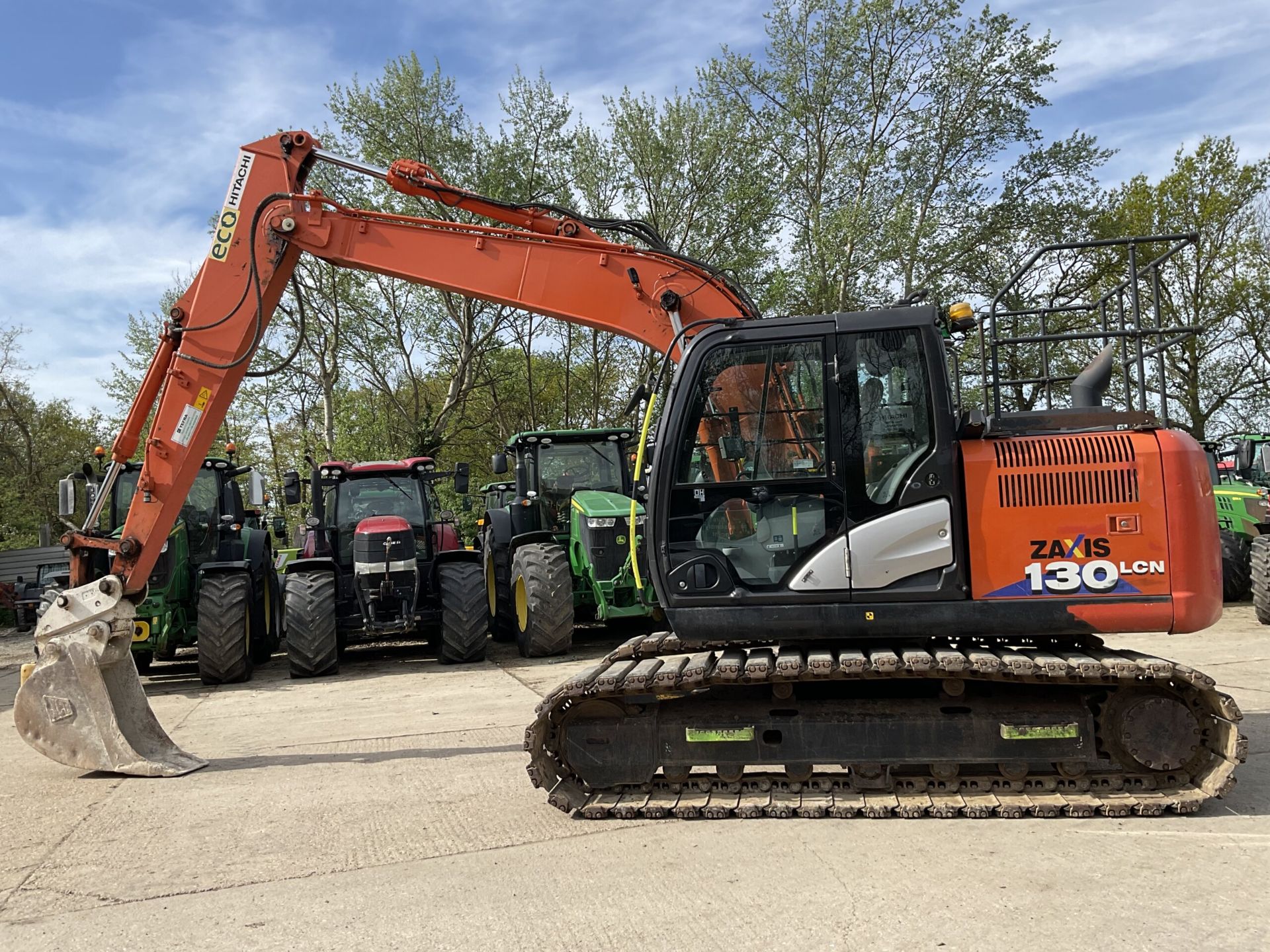 HITACHI ZAXIS 130LCN EXCAVATOR