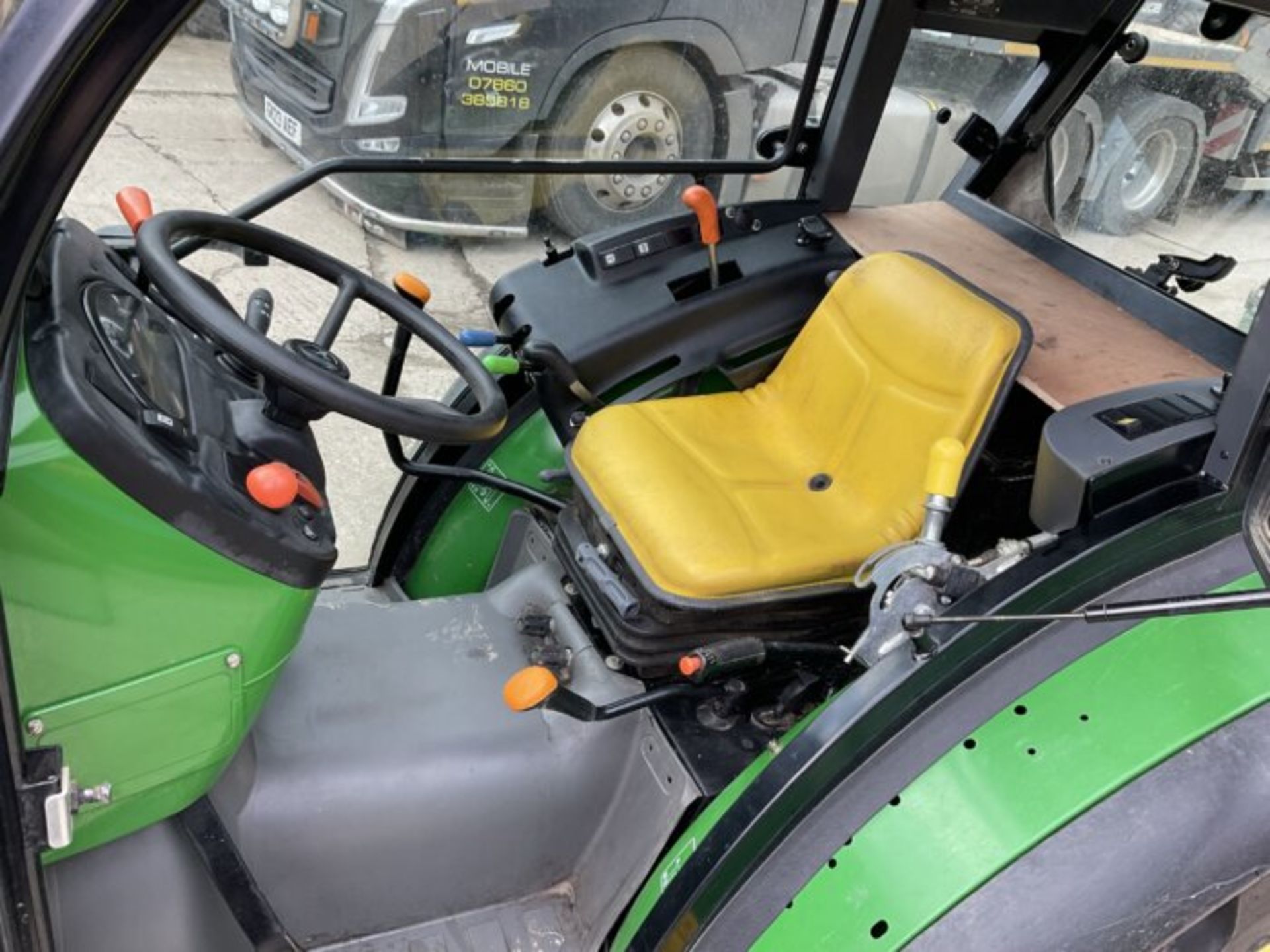 2015 JOHN DEERE 5075 GL - Image 7 of 11