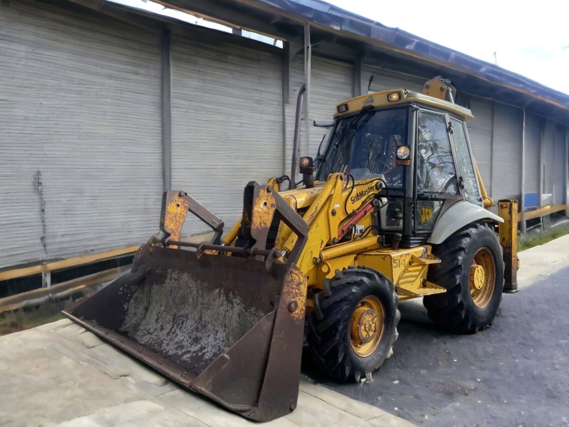 RELIABLE WORKHORSE: JCB 3CX SITEMASTER BACKHOE LOADER - Image 9 of 12