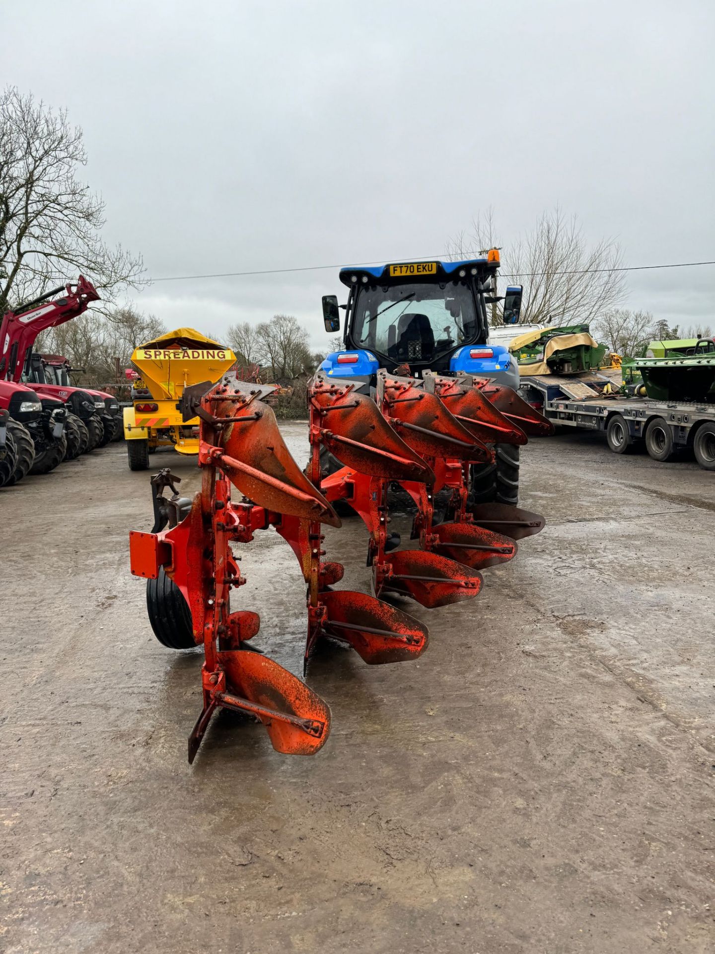 KUHN MM121, 5 FURROW PLOUGH - Image 7 of 9