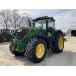 JOHN DEERE 6215R