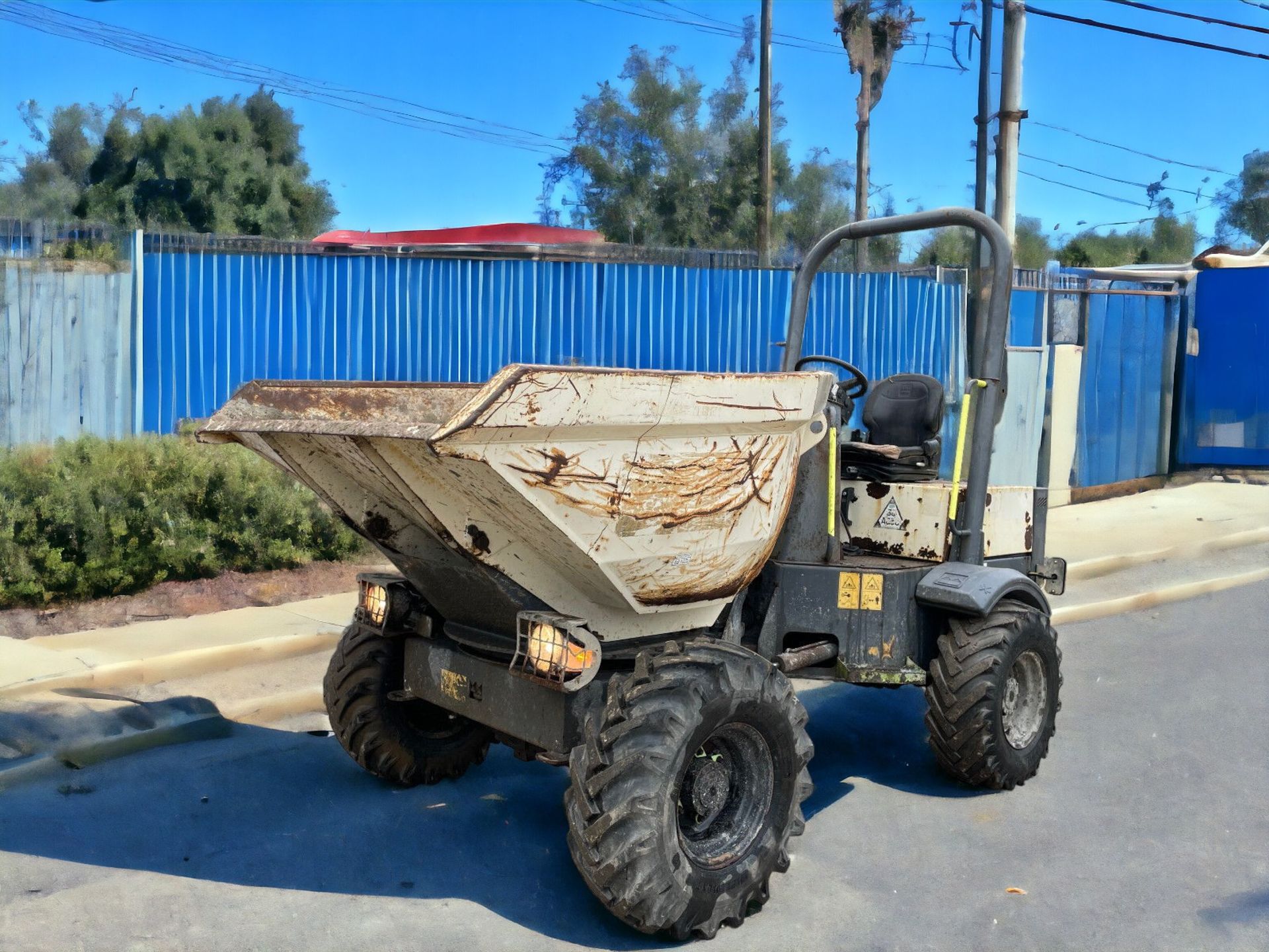 "EFFICIENT MATERIAL HANDLING: 2014 TEREX TA3S 3 TON SWIVEL DUMPER - Image 13 of 13