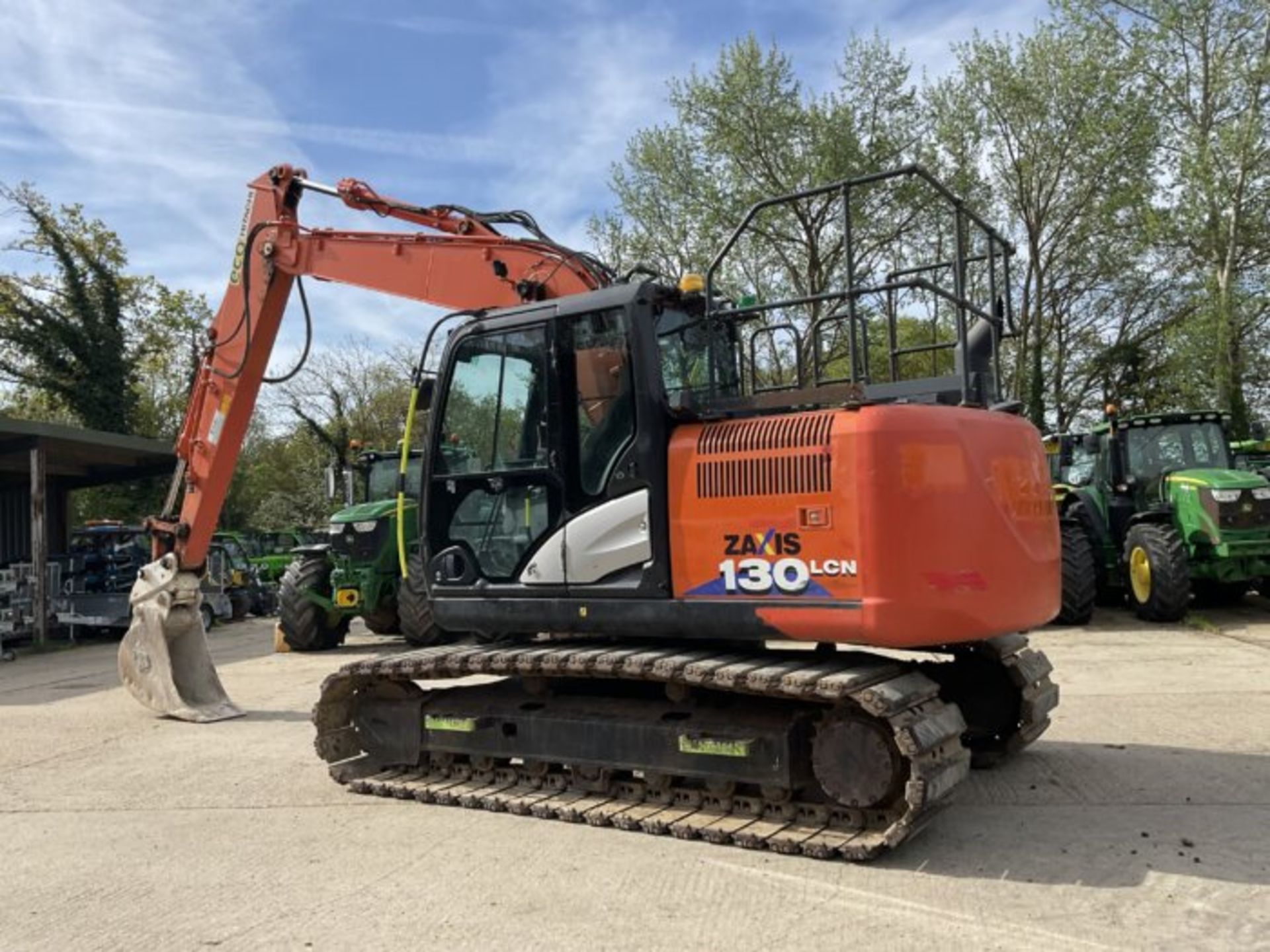 HITACHI ZAXIS 130LCN EXCAVATOR - Image 8 of 10