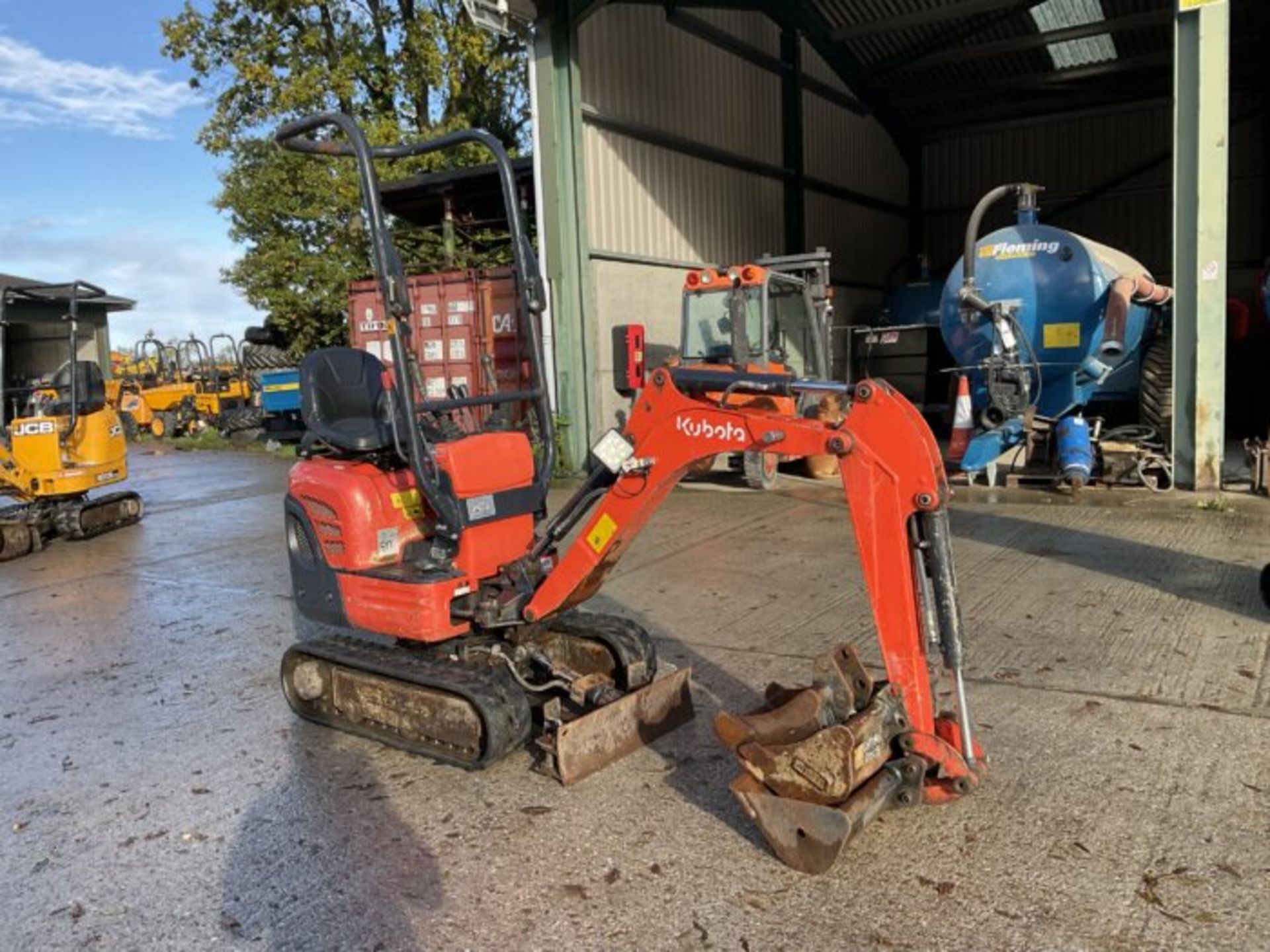 KUBOTA K008-3. RUBBER/EXPANDING TRACKS - Image 4 of 9