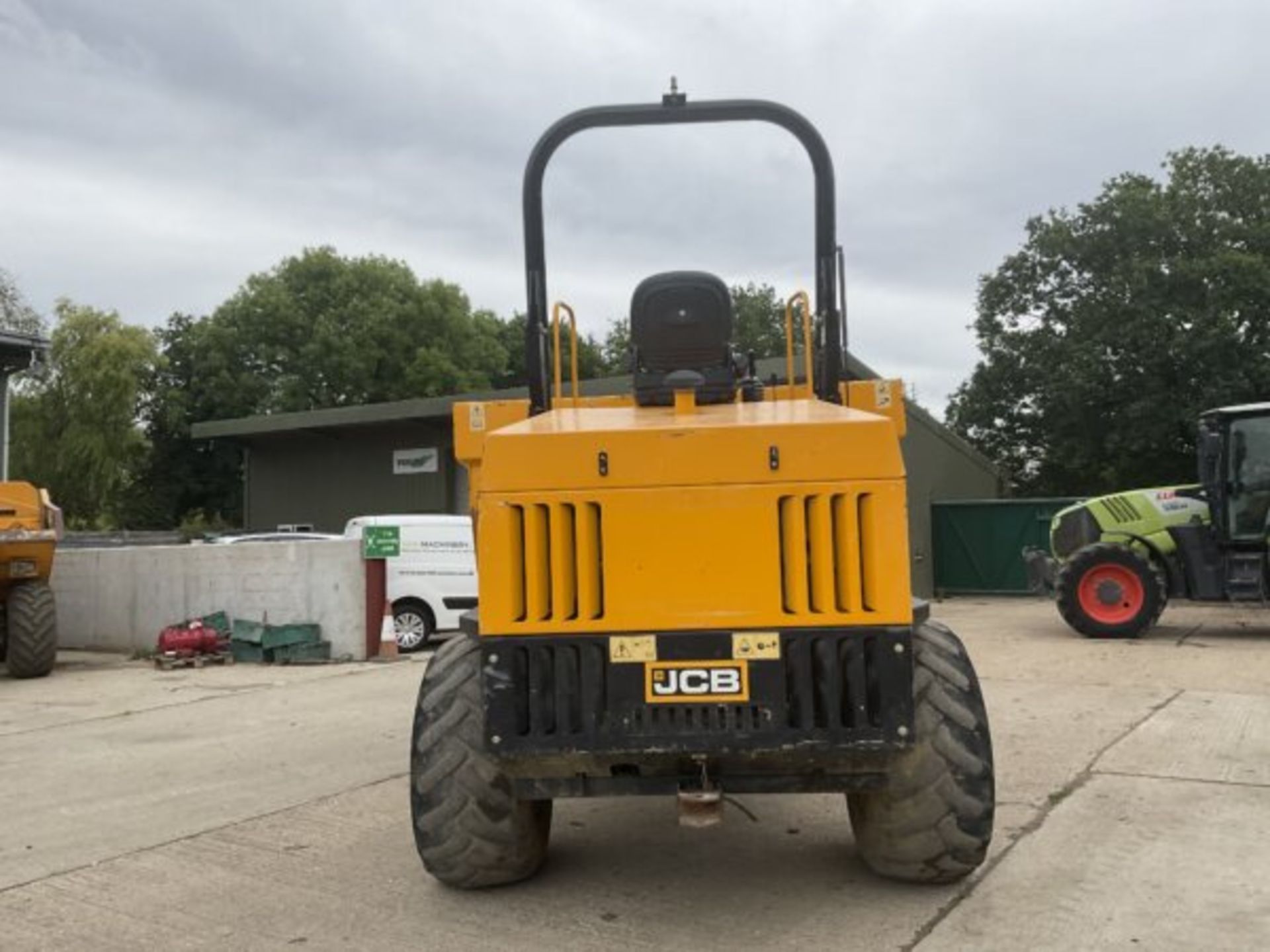 JCB 9TFT 2387 HOURS. - Image 4 of 9